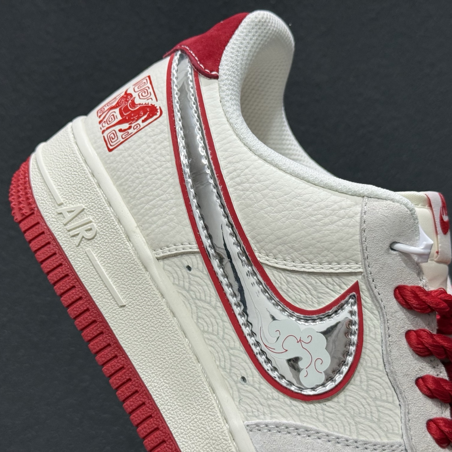 Nike Air Force 1'07 Low 马年限定 空军一号低帮休闲板鞋 XA2001-901-Chinese wholesaler seller Clothes Bags handbags wholesale Shoes High Quatity wholesaler seller Cheap Sneakers from China Factory Chinese suppliers china wholesale clothing wholesaler seller Nike Air Force 1'07 Low 马年限定 空军一号低帮休闲板鞋 XA2001-901