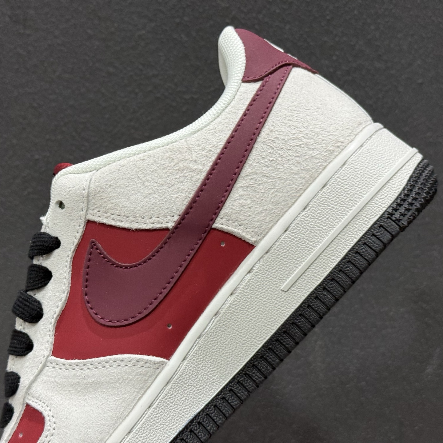 260 鞋侧The North Face标识搭配马年金属挂饰 JP2026-138-Chinese UA Cheap High Quatity Brand Clothes Bags handbags Sneakers wholesale wholesaler seller from China Factory suppliers Fashion Clothing Shoes best Quality Beautiful Price 260 鞋侧The North Face标识搭配马年金属挂饰 JP2026-138