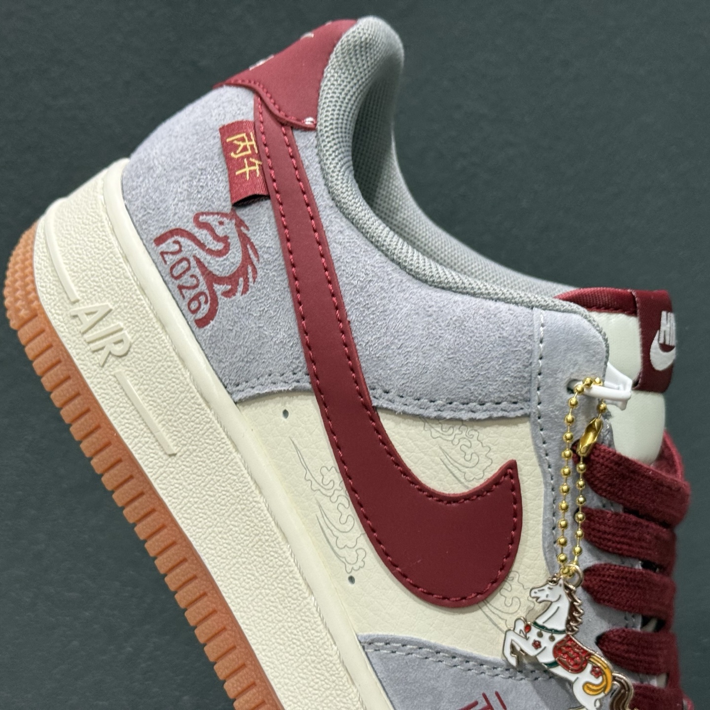 Nike Air Force 1'07 Low 马年限定 空军一号低帮休闲板鞋 QW5288-138