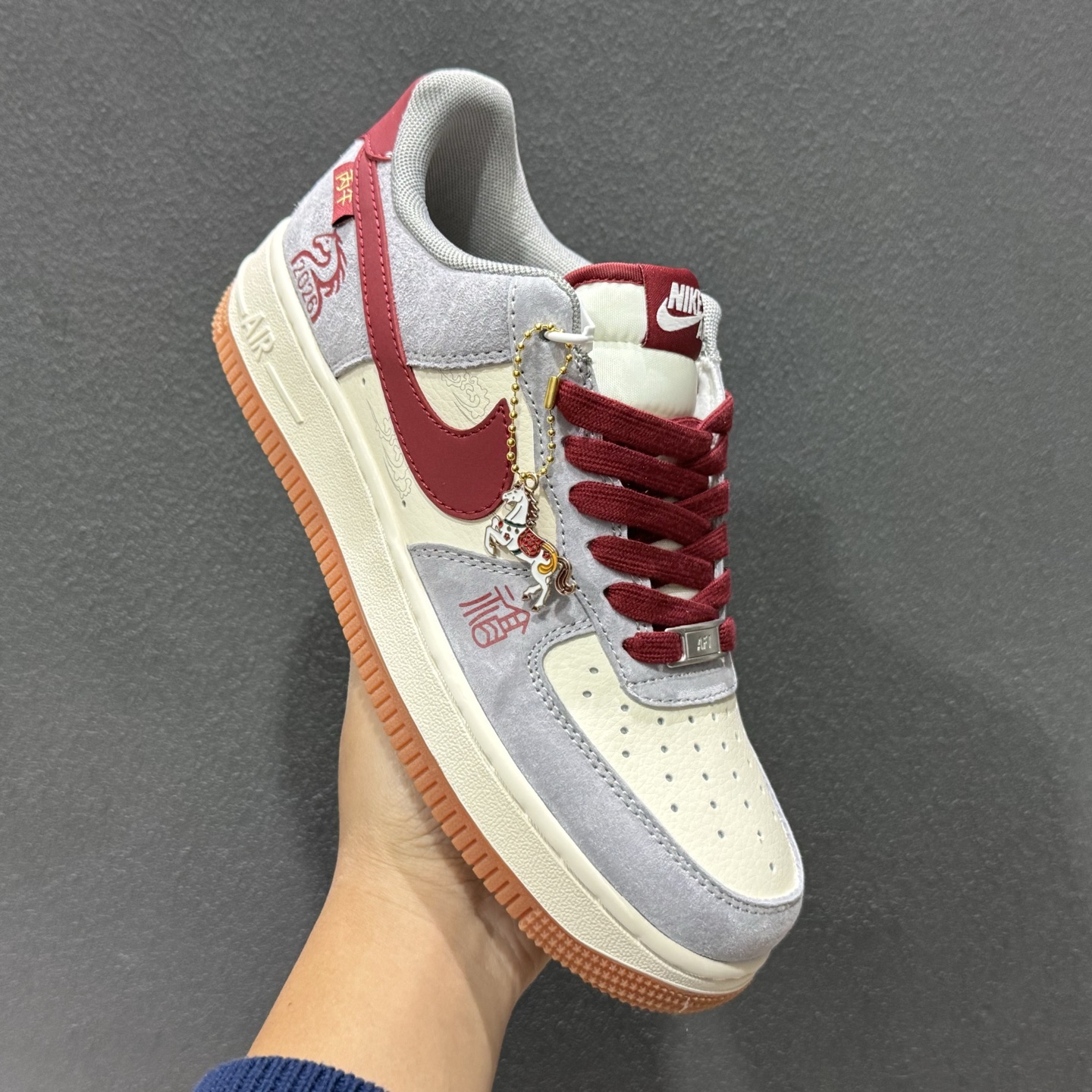 Nike Air Force 1'07 Low 马年限定 空军一号低帮休闲板鞋 QW5288-138