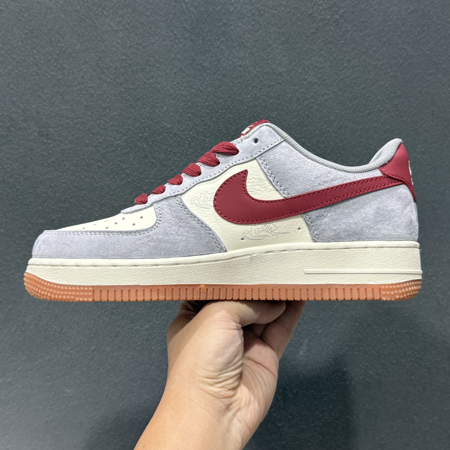 Nike Air Force 1'07 Low 马年限定 空军一号低帮休闲板鞋 QW5288-138