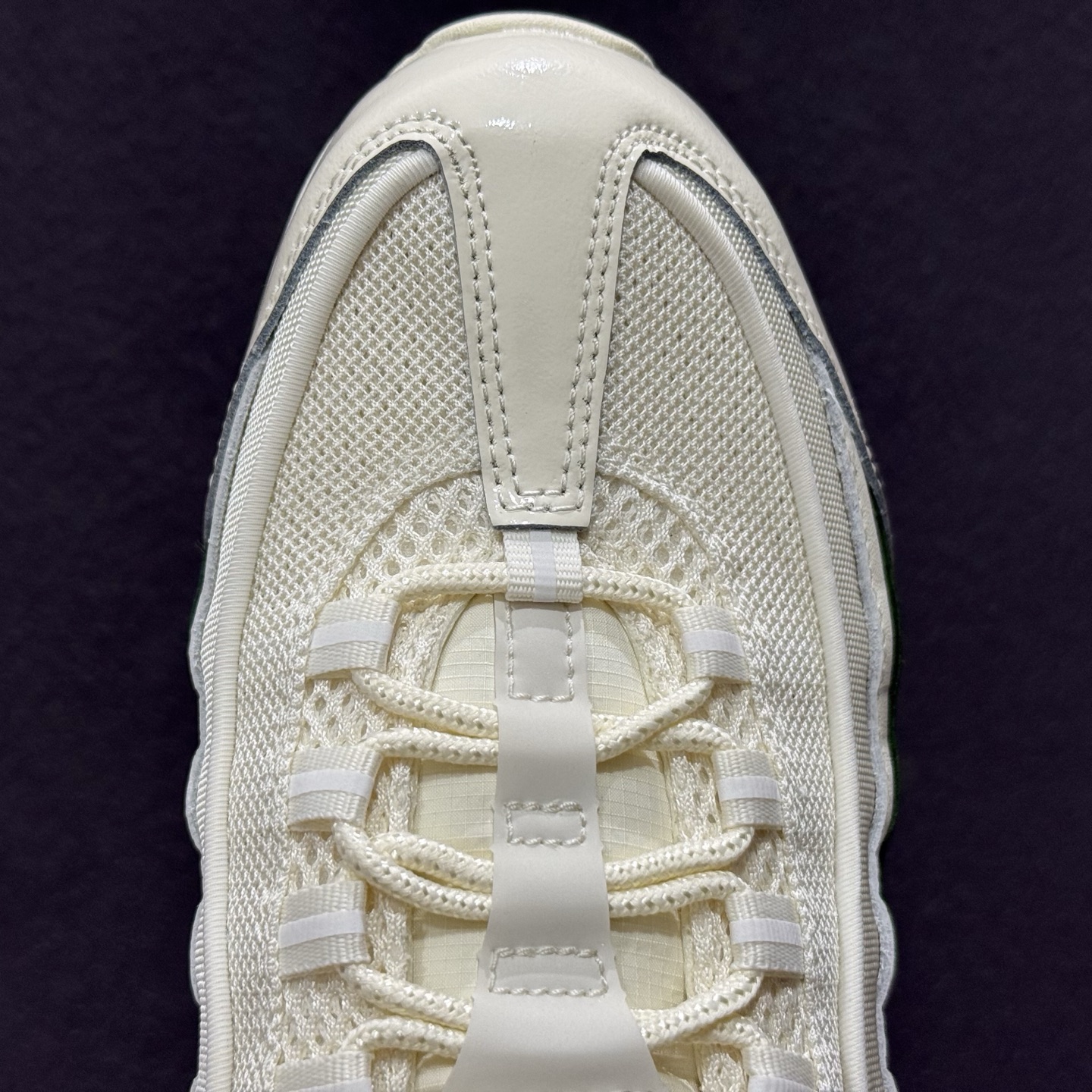 370 Nike Air 95 复古减震气垫跑鞋 IB4453-100-Chinese UA Cheap High Quatity Brand Clothes Bags handbags Sneakers wholesale wholesaler seller from China Factory suppliers Fashion Clothing Shoes best Quality Beautiful Price 370 Nike Air 95 复古减震气垫跑鞋 IB4453-100