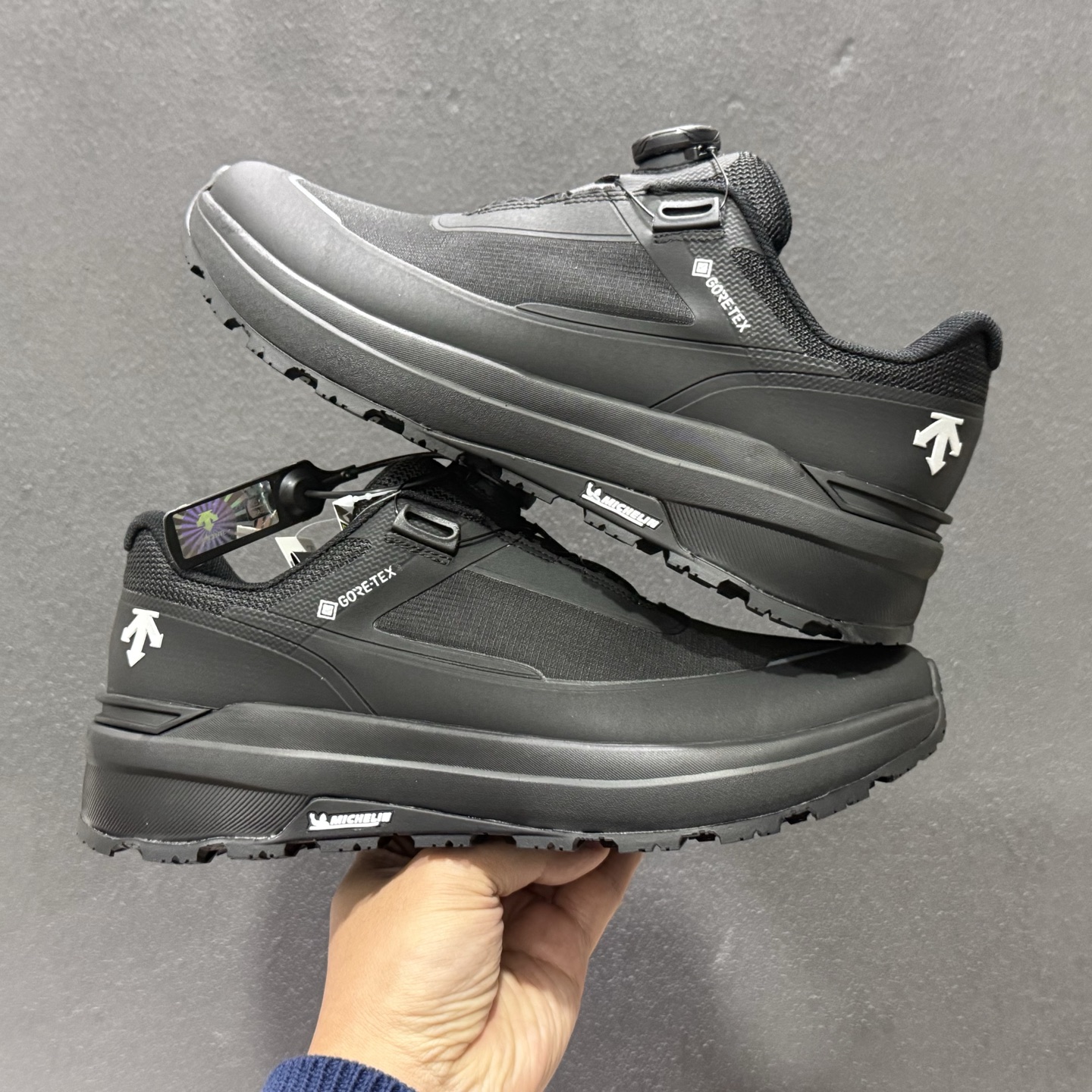 320 莞产纯原版 凯乐石KAILAS 界山GTX 鞋带款户外运动 防滑耐磨防水 低帮 登山徒步鞋-Chinese UA Cheap High Quatity Brand Clothes Bags handbags Sneakers wholesale wholesaler seller from China Factory suppliers Fashion Clothing Shoes best Quality Beautiful Price 320 莞产纯原版 凯乐石KAILAS 界山GTX 鞋带款户外运动 防滑耐磨防水 低帮 登山徒步鞋