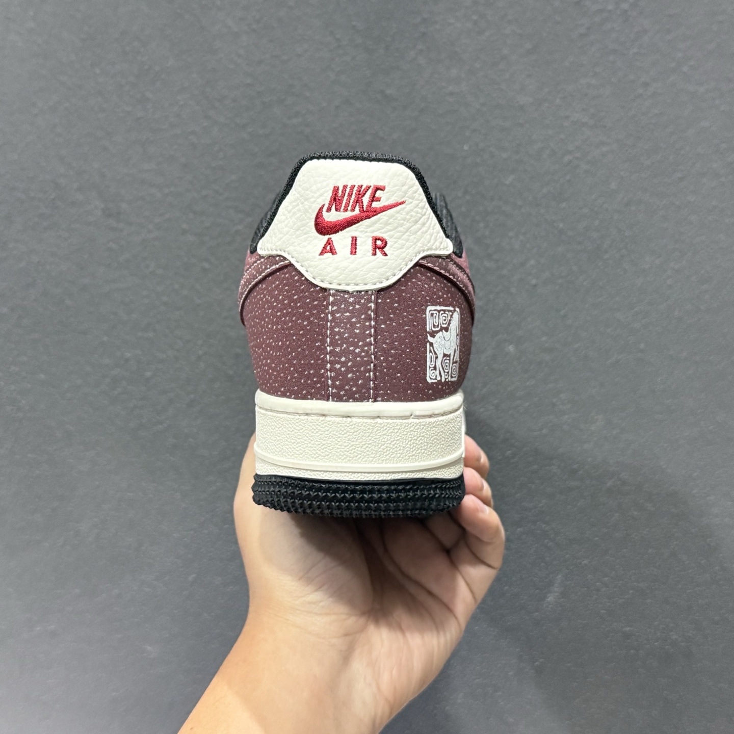 260 Nike Air Force 1 Low 2026 丙午马年限定款 XA2001-903-Chinese UA Cheap High Quatity Brand Clothes Bags handbags Sneakers wholesale wholesaler seller from China Factory suppliers Fashion Clothing Shoes best Quality Beautiful Price 260 Nike Air Force 1 Low 2026 丙午马年限定款 XA2001-903