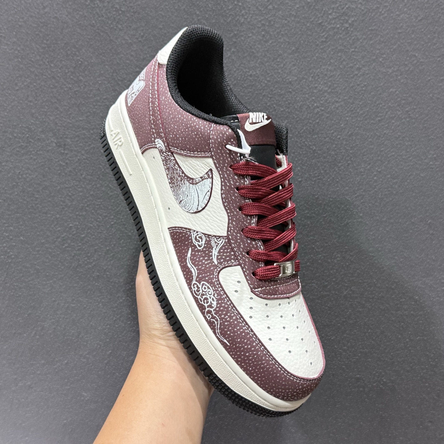 260 Nike Air Force 1 Low 2026 丙午马年限定款 XA2001-903-Chinese UA Cheap High Quatity Brand Clothes Bags handbags Sneakers wholesale wholesaler seller from China Factory suppliers Fashion Clothing Shoes best Quality Beautiful Price 260 Nike Air Force 1 Low 2026 丙午马年限定款 XA2001-903