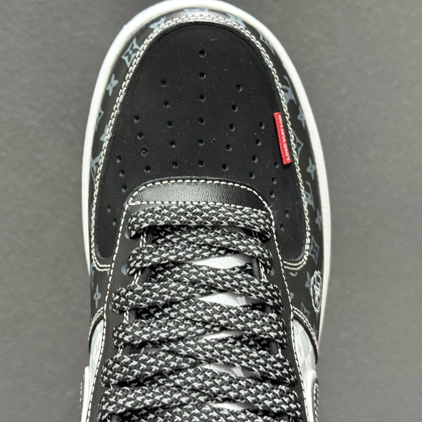 260 Nike Air Force1 07 low 联名款 LV2288-004-Chinese UA Cheap High Quatity Brand Clothes Bags handbags Sneakers wholesale wholesaler seller from China Factory suppliers Fashion Clothing Shoes best Quality Beautiful Price 260 Nike Air Force1 07 low 联名款 LV2288-004