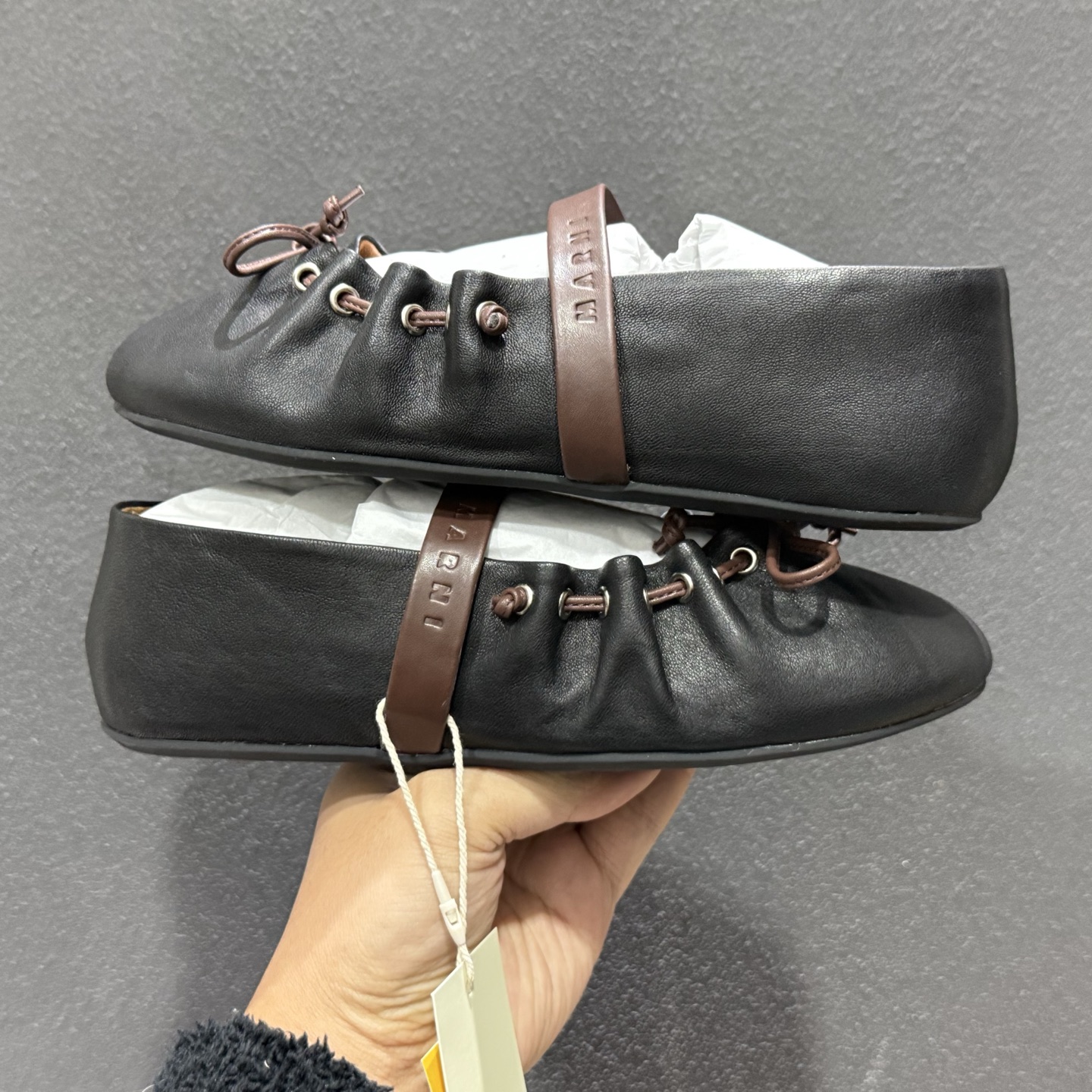 280 2026春夏新款 | MARNI玛尼26Fw 褶皱蝴蝶结芭蕾舞鞋平底玛丽珍单鞋-Chinese UA Cheap High Quatity Brand Clothes Bags handbags Sneakers wholesale wholesaler seller from China Factory suppliers Fashion Clothing Shoes best Quality Beautiful Price 280 2026春夏新款 | MARNI玛尼26Fw 褶皱蝴蝶结芭蕾舞鞋平底玛丽珍单鞋
