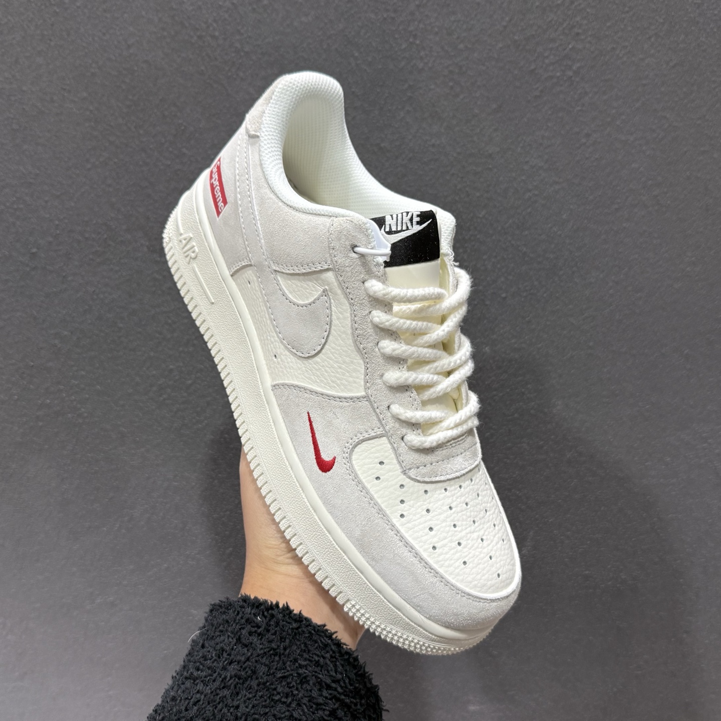 260 Nike Air Force 1 Low 经典撞色款 以 AF1 标志性鞋型为基底 CS5288-085-Chinese UA Cheap High Quatity Brand Clothes Bags handbags Sneakers wholesale wholesaler seller from China Factory suppliers Fashion Clothing Shoes best Quality Beautiful Price 260 Nike Air Force 1 Low 经典撞色款 以 AF1 标志性鞋型为基底 CS5288-085