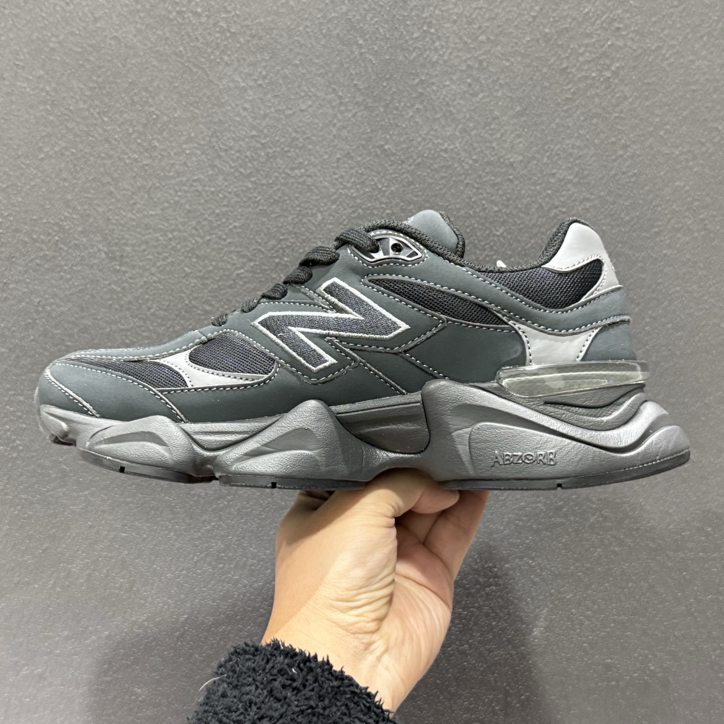 220 全新NB新百伦New Balance 9060系列复古百搭老爹风小象蹄休闲运动跑步鞋 U906079E-731