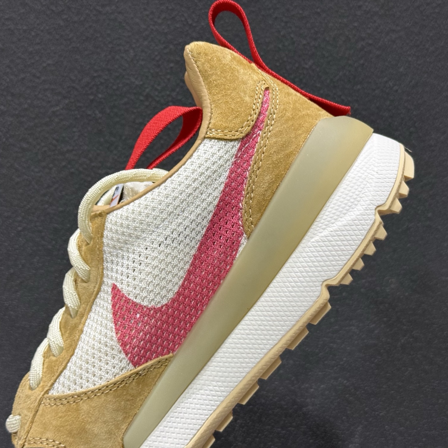320 Tom Sachs x Nike CraftMars Yard 2.0联名宇航员神游太空百搭休闲运动透气慢跑鞋 IF2885-100-Chinese UA Cheap High Quatity Brand Clothes Bags handbags Sneakers wholesale wholesaler seller from China Factory suppliers Fashion Clothing Shoes best Quality Beautiful Price 320 Tom Sachs x Nike CraftMars Yard 2.0联名宇航员神游太空百搭休闲运动透气慢跑鞋 IF2885-100
