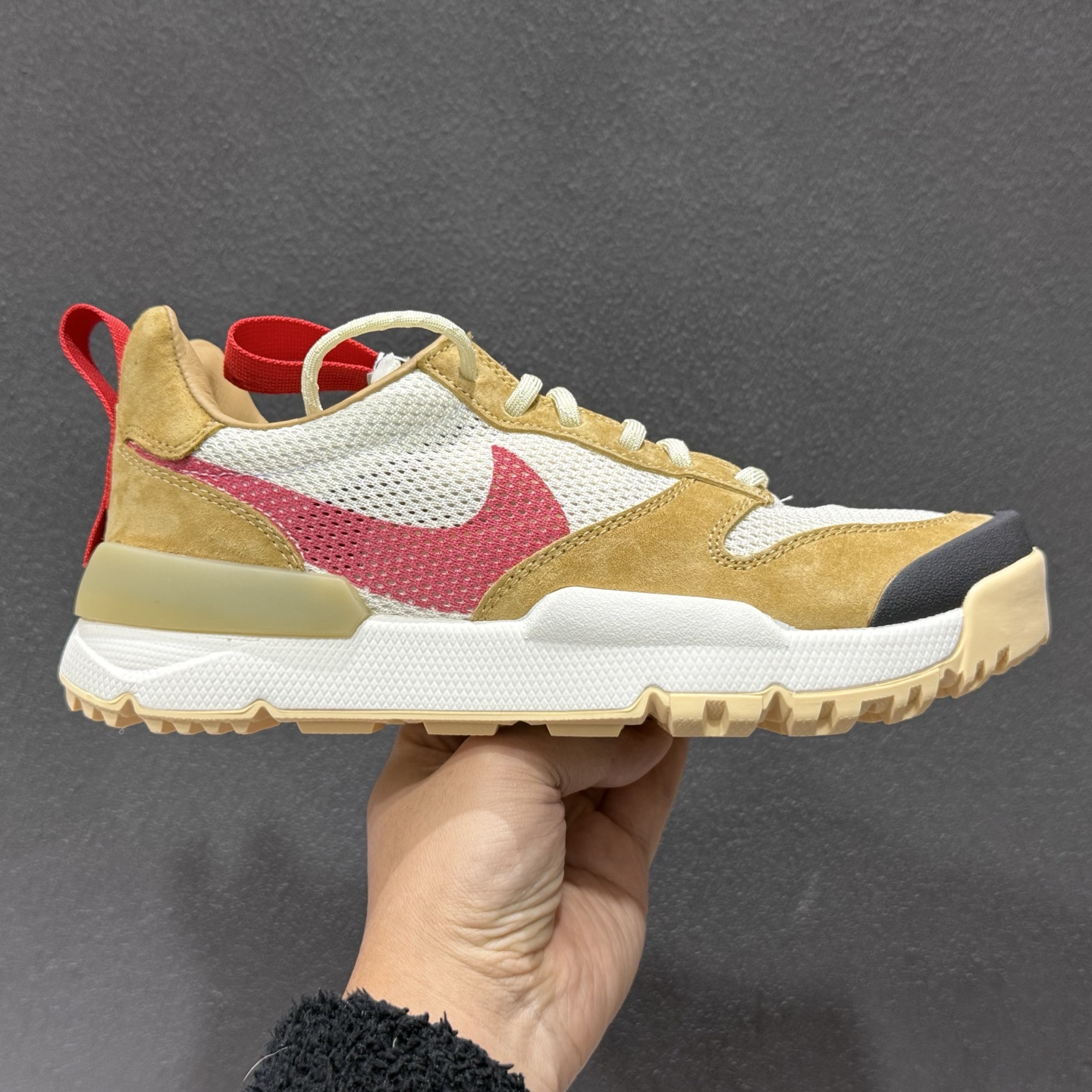 320 Tom Sachs x Nike CraftMars Yard 2.0联名宇航员神游太空百搭休闲运动透气慢跑鞋 IF2885-100-Chinese UA Cheap High Quatity Brand Clothes Bags handbags Sneakers wholesale wholesaler seller from China Factory suppliers Fashion Clothing Shoes best Quality Beautiful Price 320 Tom Sachs x Nike CraftMars Yard 2.0联名宇航员神游太空百搭休闲运动透气慢跑鞋 IF2885-100