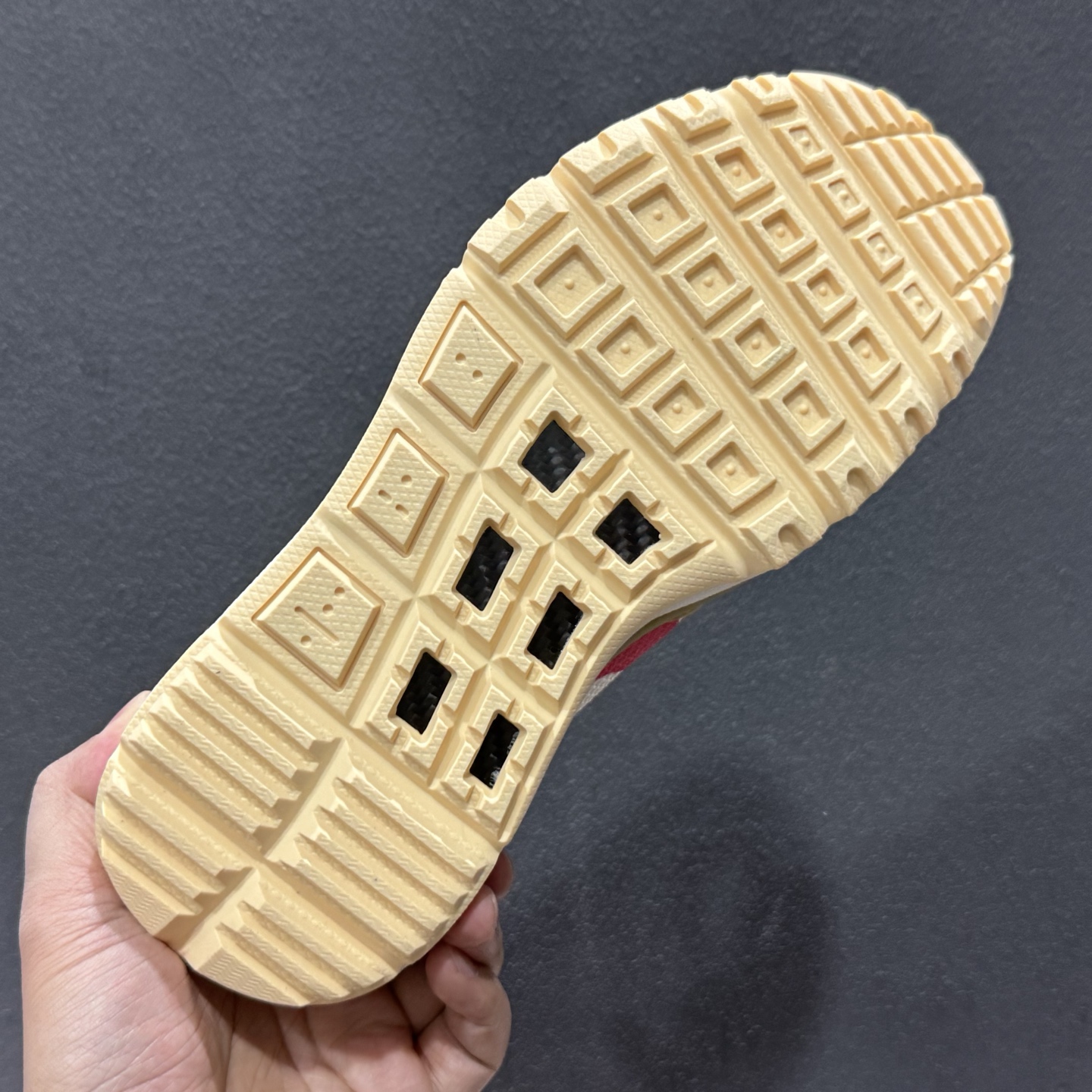 320 Tom Sachs x Nike CraftMars Yard 2.0联名宇航员神游太空百搭休闲运动透气慢跑鞋 IF2885-100-Chinese UA Cheap High Quatity Brand Clothes Bags handbags Sneakers wholesale wholesaler seller from China Factory suppliers Fashion Clothing Shoes best Quality Beautiful Price 320 Tom Sachs x Nike CraftMars Yard 2.0联名宇航员神游太空百搭休闲运动透气慢跑鞋 IF2885-100