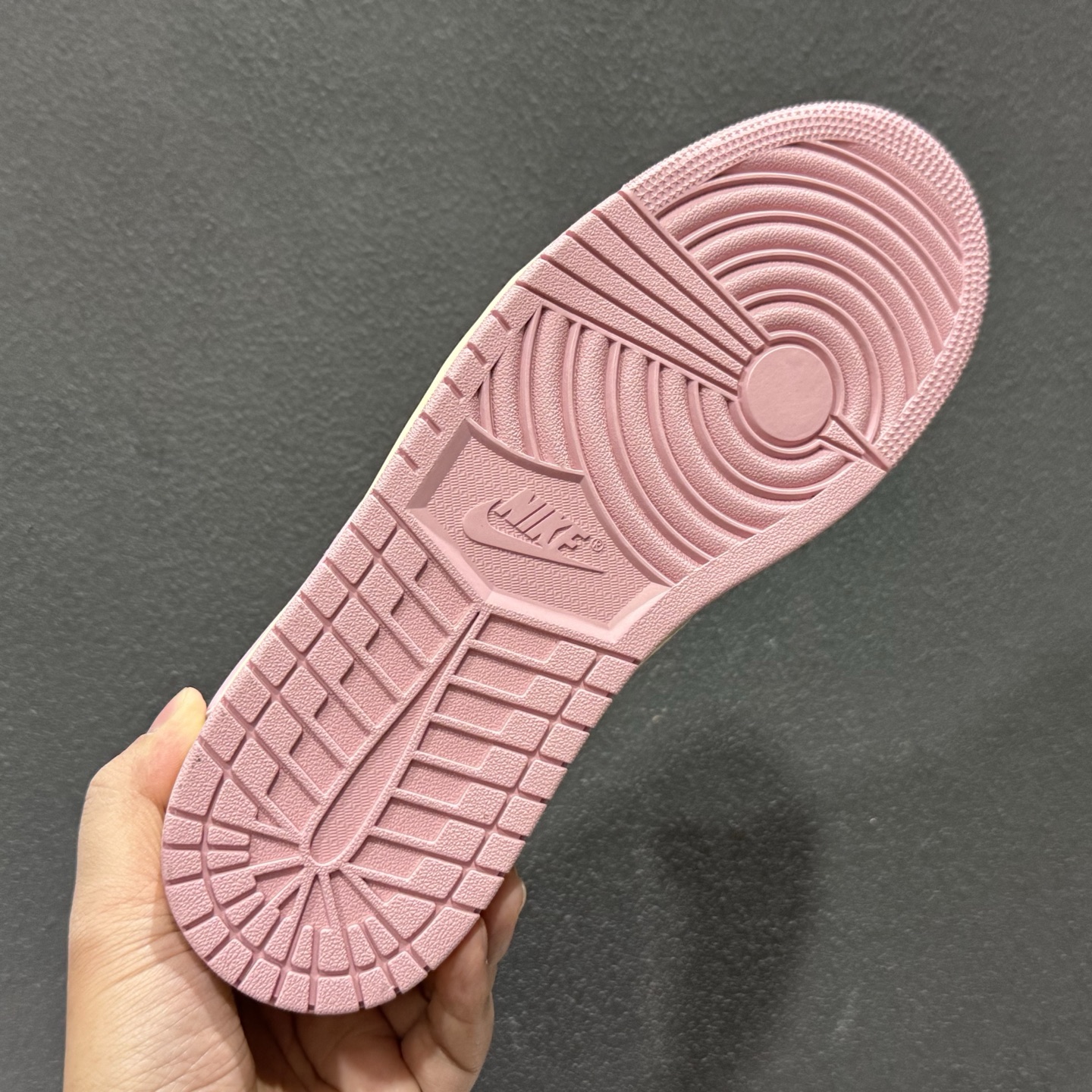 260 Travis Scott x Air Jordan 1 Low AJ1 乔1联名倒勾 LQ7604-100-Chinese UA Cheap High Quatity Brand Clothes Bags handbags Sneakers wholesale wholesaler seller from China Factory suppliers Fashion Clothing Shoes best Quality Beautiful Price 260 Travis Scott x Air Jordan 1 Low AJ1 乔1联名倒勾 LQ7604-100