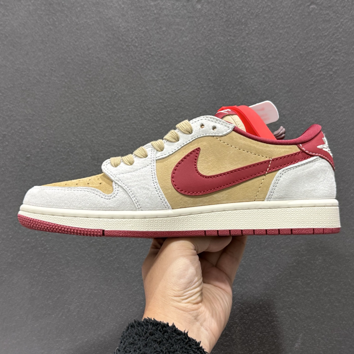 270 Nk Dunk Low 定制低帮马年限定米红 LX1988-807-Chinese UA Cheap High Quatity Brand Clothes Bags handbags Sneakers wholesale wholesaler seller from China Factory suppliers Fashion Clothing Shoes best Quality Beautiful Price 270 Nk Dunk Low 定制低帮马年限定米红 LX1988-807