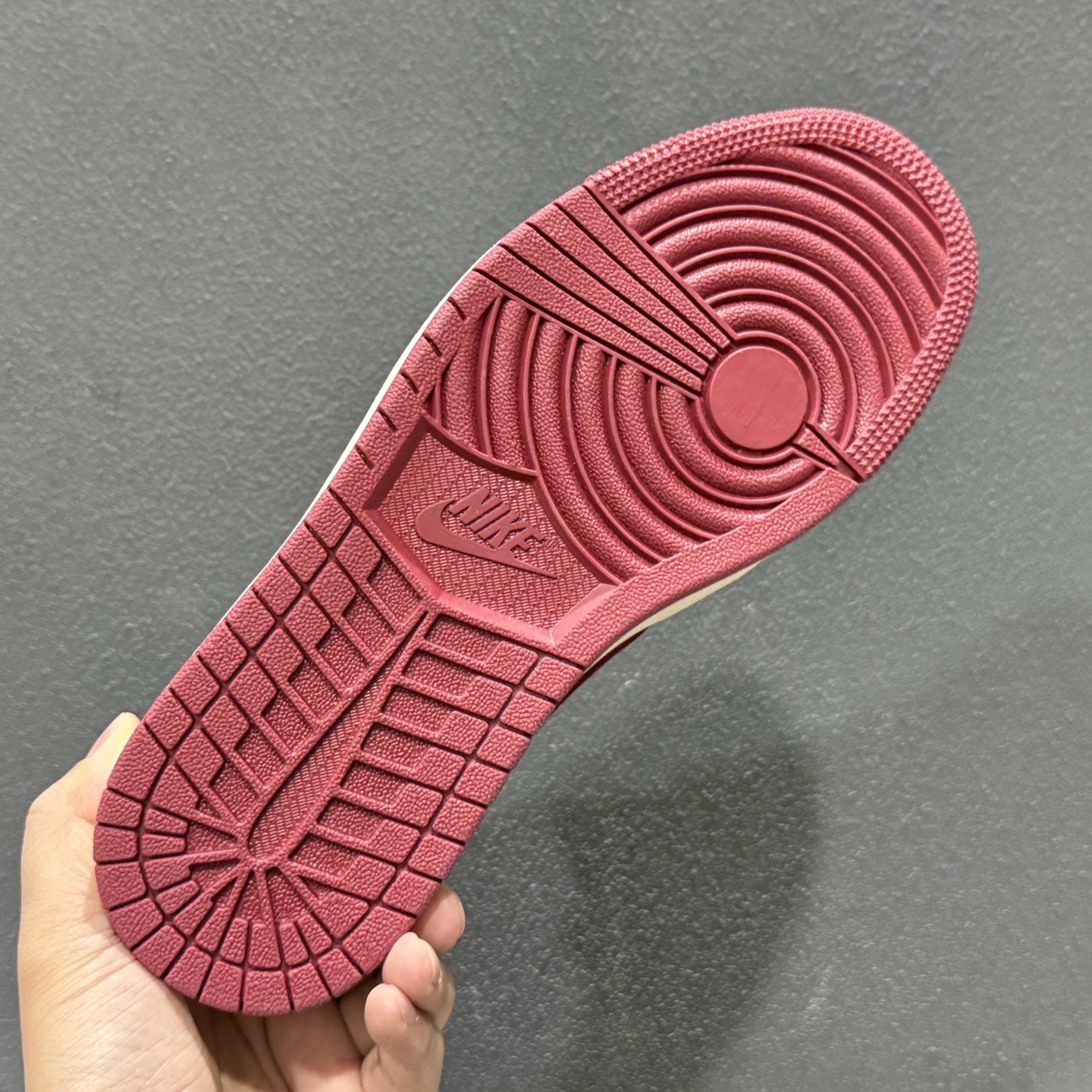 270 Nk Dunk Low 定制低帮马年限定米红 LX1988-807-Chinese UA Cheap High Quatity Brand Clothes Bags handbags Sneakers wholesale wholesaler seller from China Factory suppliers Fashion Clothing Shoes best Quality Beautiful Price 270 Nk Dunk Low 定制低帮马年限定米红 LX1988-807