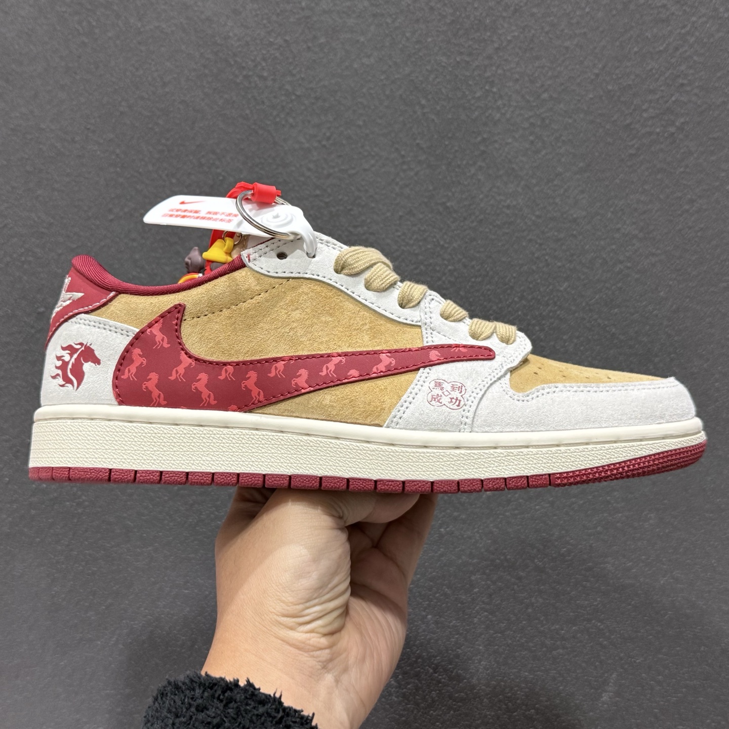 270 Nk Dunk Low 定制低帮马年限定米红 LX1988-807-Chinese UA Cheap High Quatity Brand Clothes Bags handbags Sneakers wholesale wholesaler seller from China Factory suppliers Fashion Clothing Shoes best Quality Beautiful Price 270 Nk Dunk Low 定制低帮马年限定米红 LX1988-807