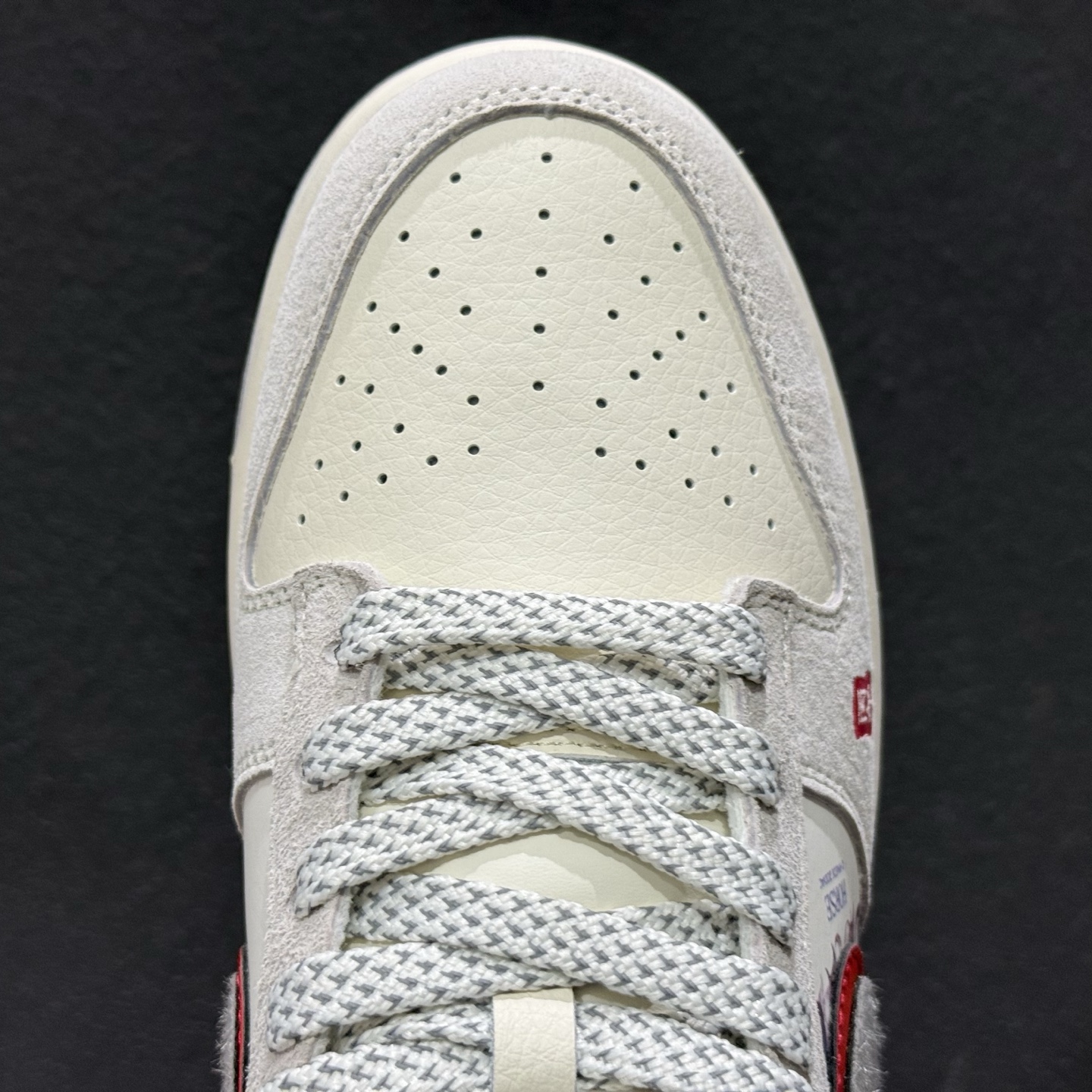 Nk Dunk Low 定制低帮马年限定黑红 YX5066-412-Top High Quatity Cheap Sneakers Fashion Clothing Clothes Bags handbags Shoes of all Brand wholesale With The best Quality And Beautiful Price from China Factory Chinese suppliers wholesaler seller Nk Dunk Low 定制低帮马年限定黑红 YX5066-412