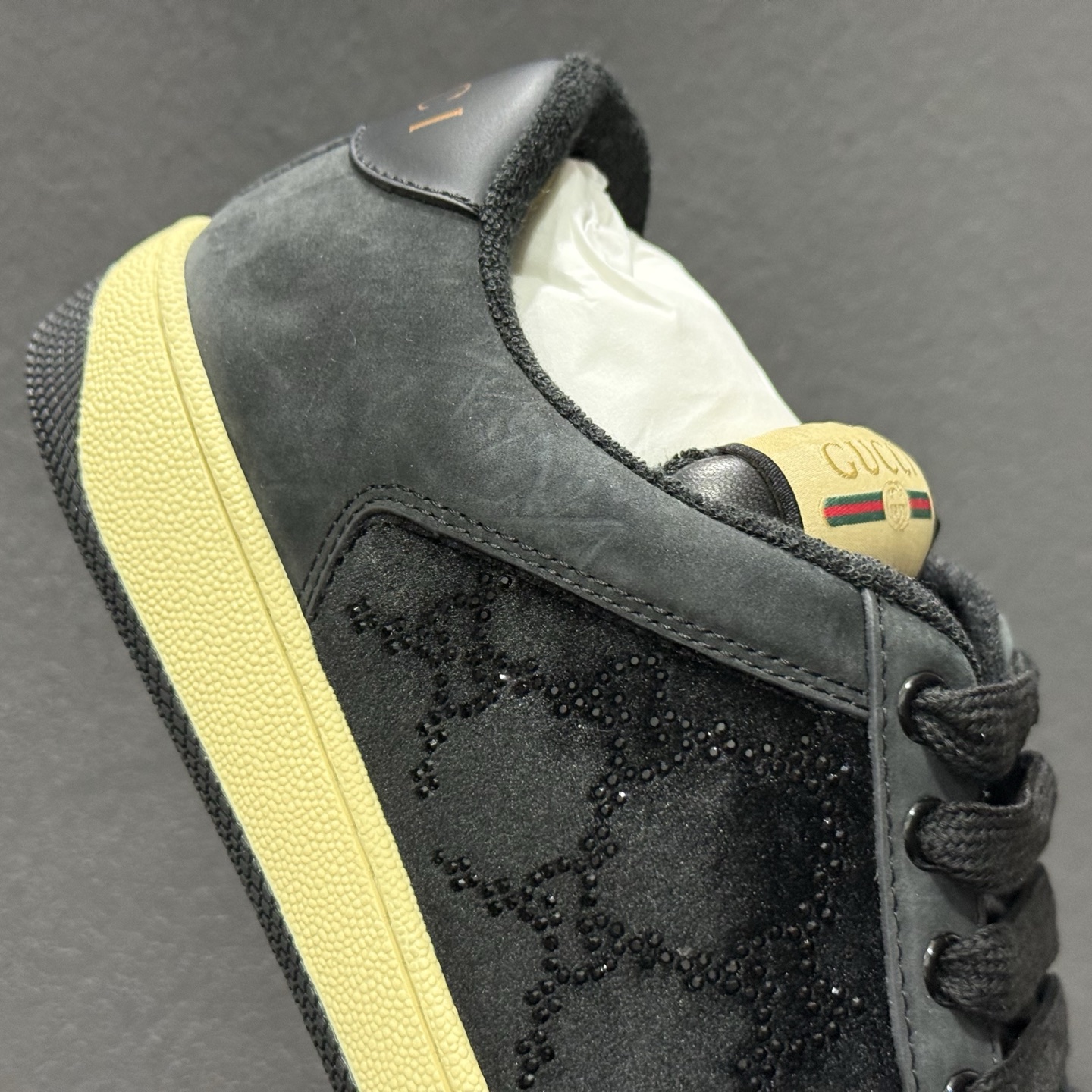 Gucci Distressed Screener sneaker古驰小脏鞋系列 经典原型复古百搭做旧老爹板鞋/复古学院风-Top High Quatity Cheap Sneakers Fashion Clothing Clothes Bags handbags Shoes of all Brand wholesale With The best Quality And Beautiful Price from China Factory Chinese suppliers wholesaler seller Gucci Distressed Screener sneaker古驰小脏鞋系列 经典原型复古百搭做旧老爹板鞋/复古学院风