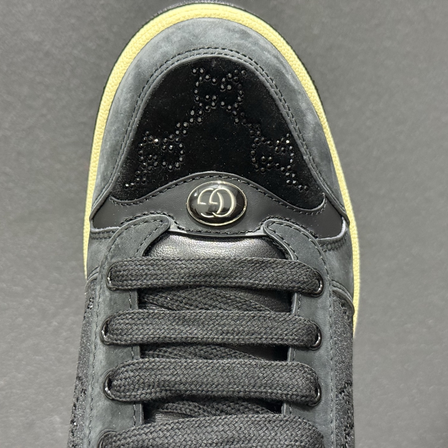 Gucci Distressed Screener sneaker古驰小脏鞋系列 经典原型复古百搭做旧老爹板鞋/复古学院风-Top High Quatity Cheap Sneakers Fashion Clothing Clothes Bags handbags Shoes of all Brand wholesale With The best Quality And Beautiful Price from China Factory Chinese suppliers wholesaler seller Gucci Distressed Screener sneaker古驰小脏鞋系列 经典原型复古百搭做旧老爹板鞋/复古学院风
