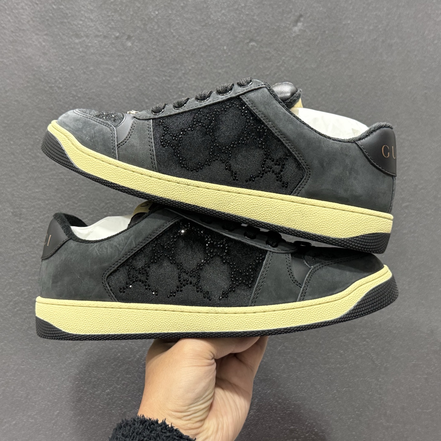 Gucci Distressed Screener sneaker古驰小脏鞋系列 经典原型复古百搭做旧老爹板鞋/复古学院风-Top High Quatity Cheap Sneakers Fashion Clothing Clothes Bags handbags Shoes of all Brand wholesale With The best Quality And Beautiful Price from China Factory Chinese suppliers wholesaler seller Gucci Distressed Screener sneaker古驰小脏鞋系列 经典原型复古百搭做旧老爹板鞋/复古学院风