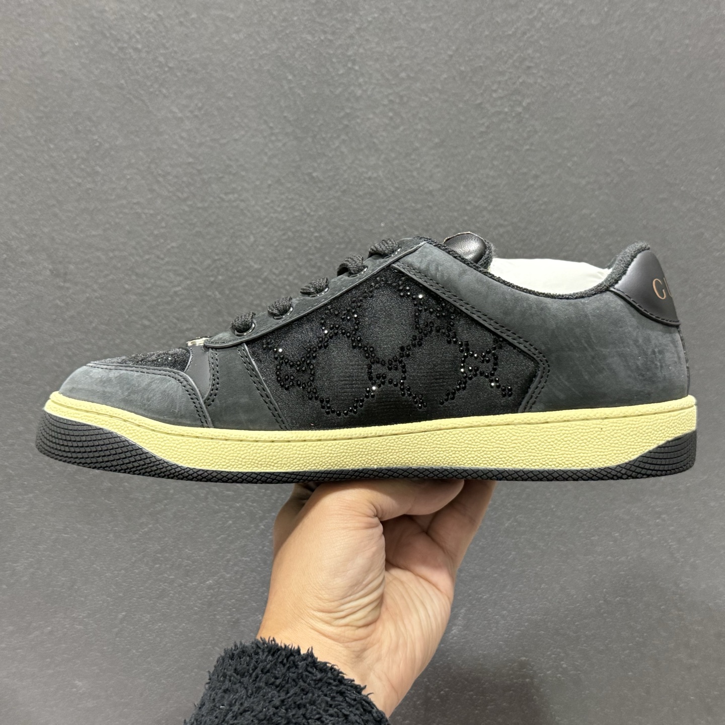 Gucci Distressed Screener sneaker古驰小脏鞋系列 经典原型复古百搭做旧老爹板鞋/复古学院风-Top High Quatity Cheap Sneakers Fashion Clothing Clothes Bags handbags Shoes of all Brand wholesale With The best Quality And Beautiful Price from China Factory Chinese suppliers wholesaler seller Gucci Distressed Screener sneaker古驰小脏鞋系列 经典原型复古百搭做旧老爹板鞋/复古学院风