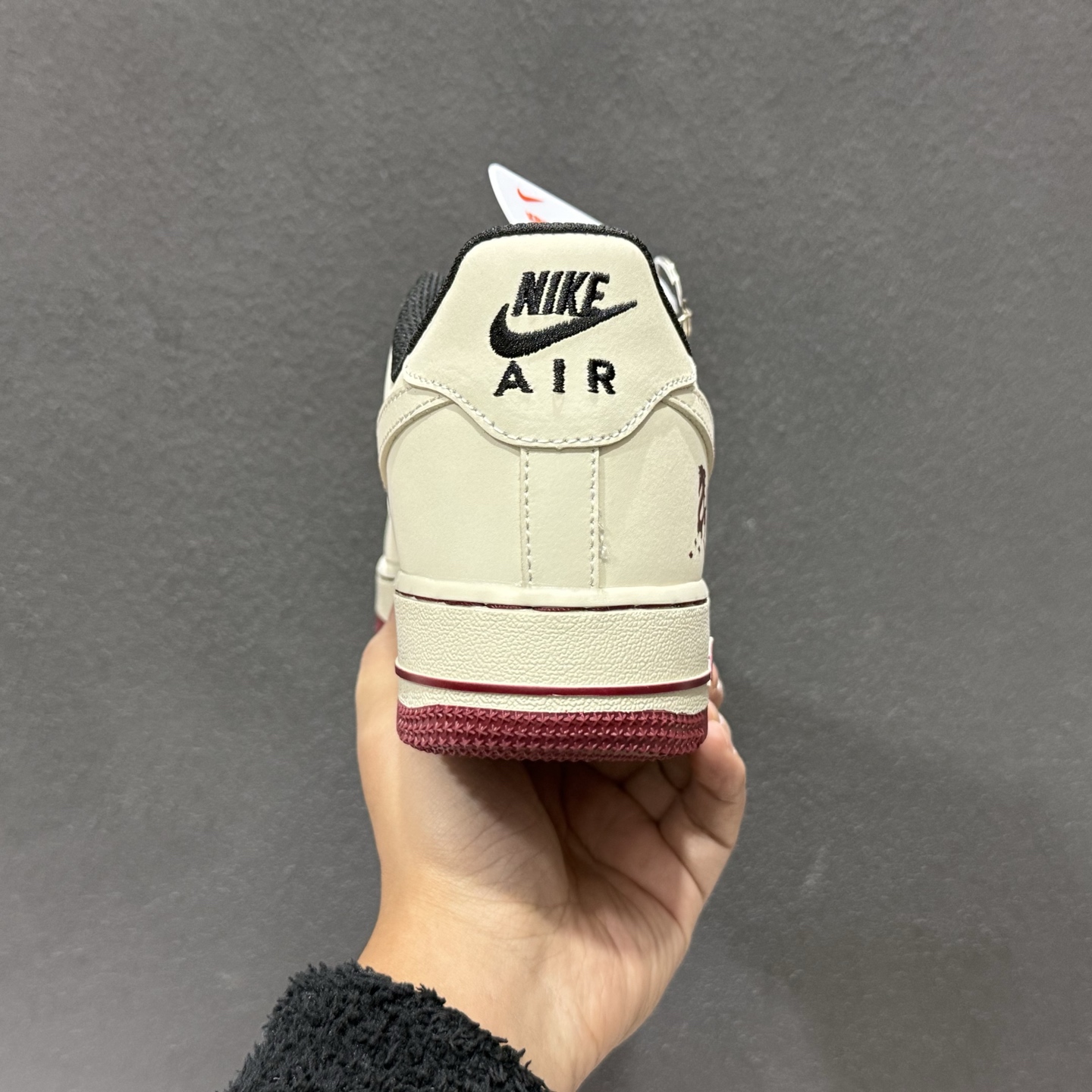 260 Nike Air Force 1'07 Low 马年限定 米脂胭红 空军一号低帮休闲板鞋 NH0601-514