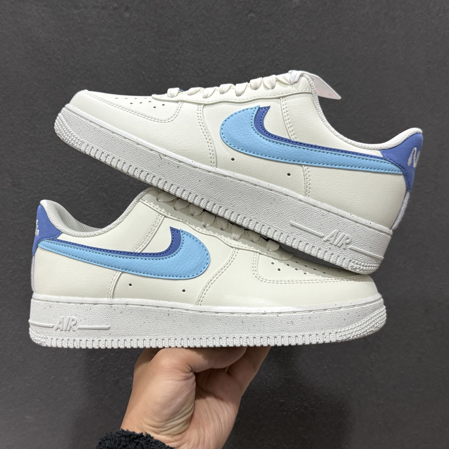Nike Air Force 1'07 Low 白蓝双勾 空军一号低帮休闲板鞋 DO9786-100