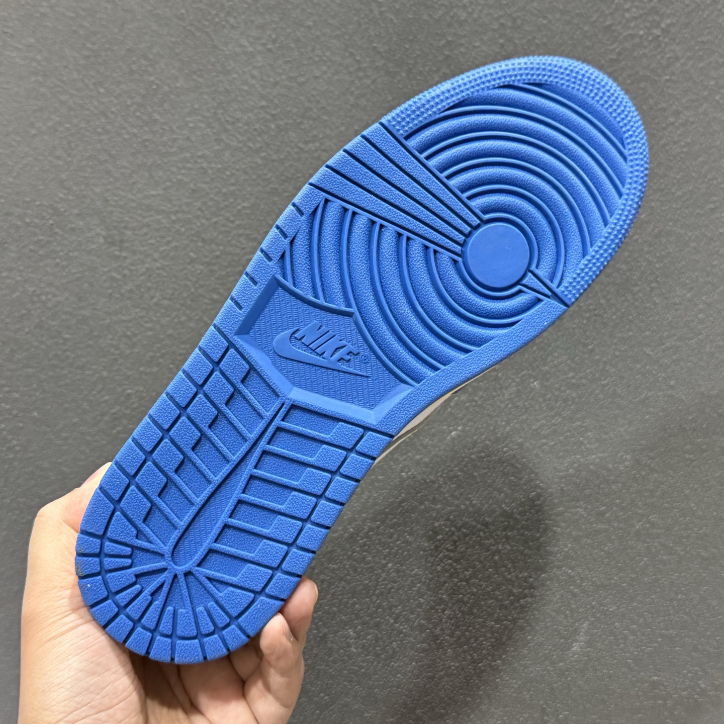 240 Travis Scott x Air Jordan 1 Low AJ1 乔1联名倒勾 DM7866-111-Chinese UA Cheap High Quatity Brand Clothes Bags handbags Sneakers wholesale wholesaler seller from China Factory suppliers Fashion Clothing Shoes best Quality Beautiful Price 240 Travis Scott x Air Jordan 1 Low AJ1 乔1联名倒勾 DM7866-111