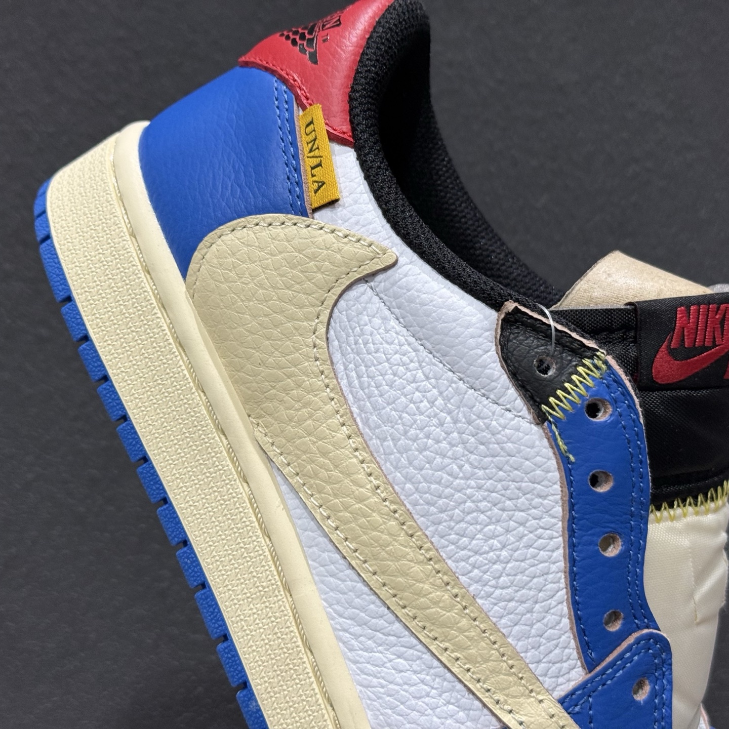 240 Travis Scott x Air Jordan 1 Low AJ1 乔1联名倒勾 DM7866-111-Chinese UA Cheap High Quatity Brand Clothes Bags handbags Sneakers wholesale wholesaler seller from China Factory suppliers Fashion Clothing Shoes best Quality Beautiful Price 240 Travis Scott x Air Jordan 1 Low AJ1 乔1联名倒勾 DM7866-111