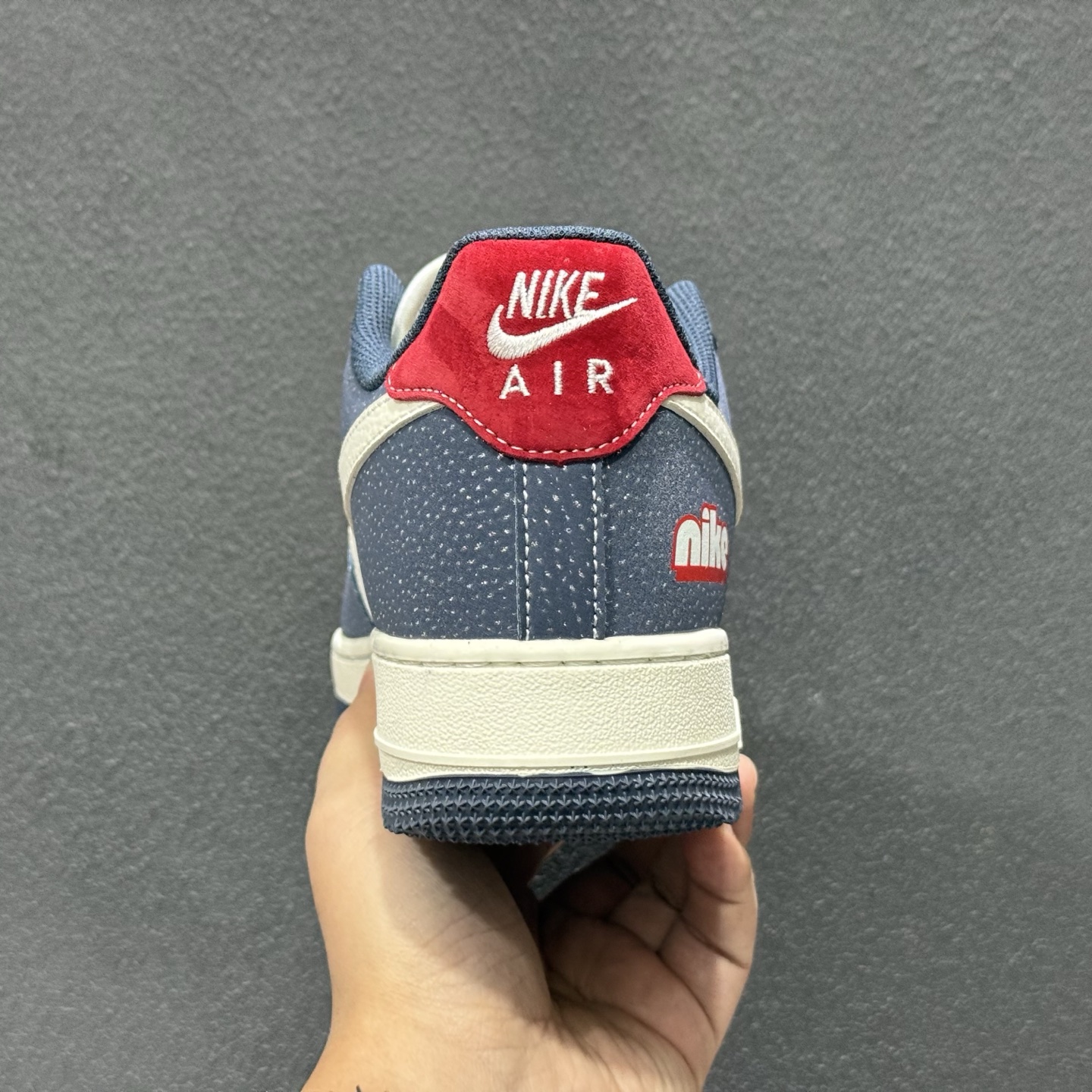 260 Nike Air Force 1'07 Low 马年限定 空军一号低帮休闲板鞋 XA2001-902-Chinese UA Cheap High Quatity Brand Clothes Bags handbags Sneakers wholesale wholesaler seller from China Factory suppliers Fashion Clothing Shoes best Quality Beautiful Price 260 Nike Air Force 1'07 Low 马年限定 空军一号低帮休闲板鞋 XA2001-902