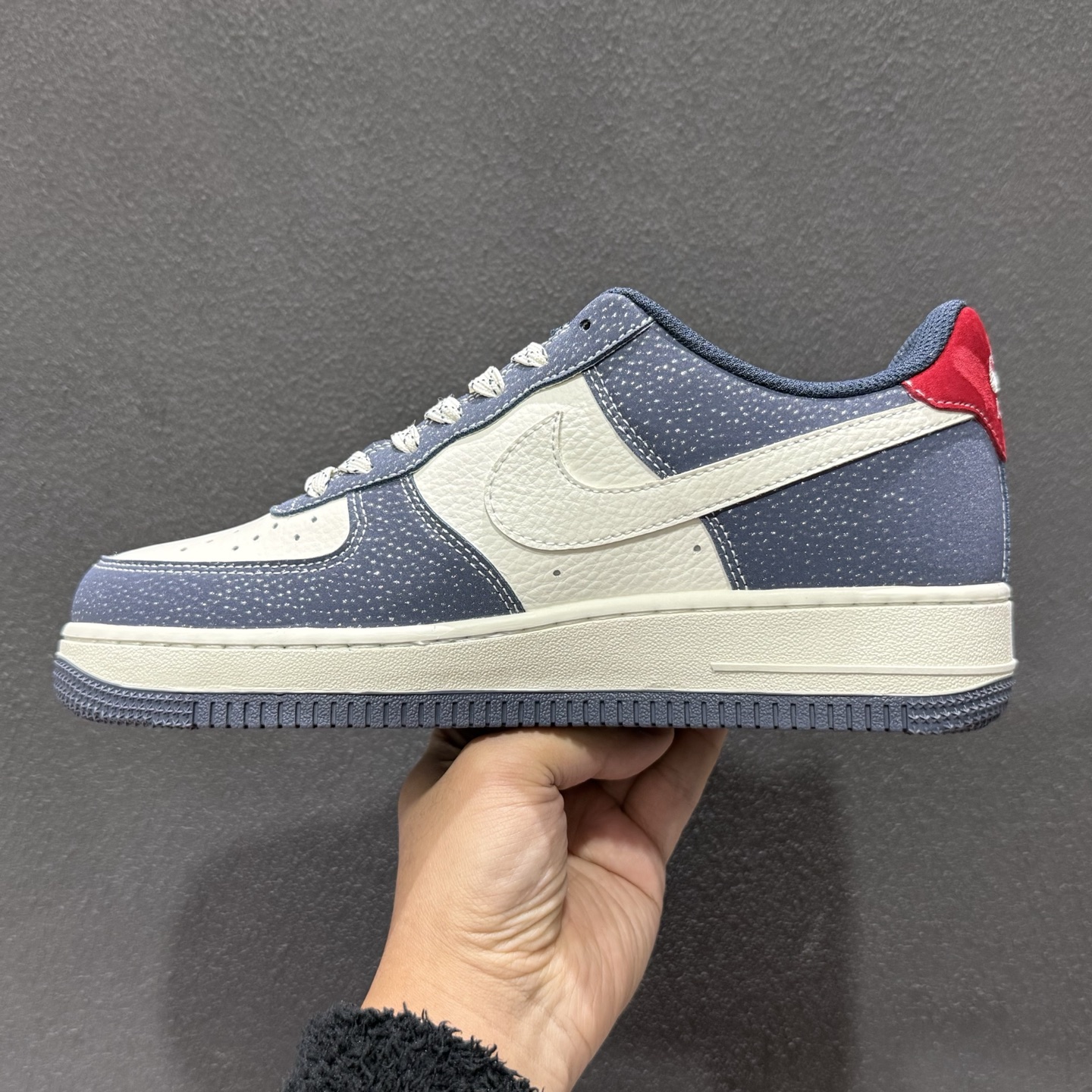 260 Nike Air Force 1'07 Low 马年限定 空军一号低帮休闲板鞋 XA2001-902-Chinese UA Cheap High Quatity Brand Clothes Bags handbags Sneakers wholesale wholesaler seller from China Factory suppliers Fashion Clothing Shoes best Quality Beautiful Price 260 Nike Air Force 1'07 Low 马年限定 空军一号低帮休闲板鞋 XA2001-902