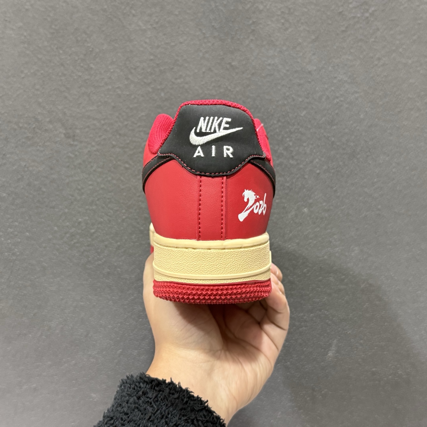 260 Nike Air Force 1 Low x Louis Vuitton x Supreme 三方联名定制款 KG6699-F19-Chinese UA Cheap High Quatity Brand Clothes Bags handbags Sneakers wholesale wholesaler seller from China Factory suppliers Fashion Clothing Shoes best Quality Beautiful Price 260 Nike Air Force 1 Low x Louis Vuitton x Supreme 三方联名定制款 KG6699-F19
