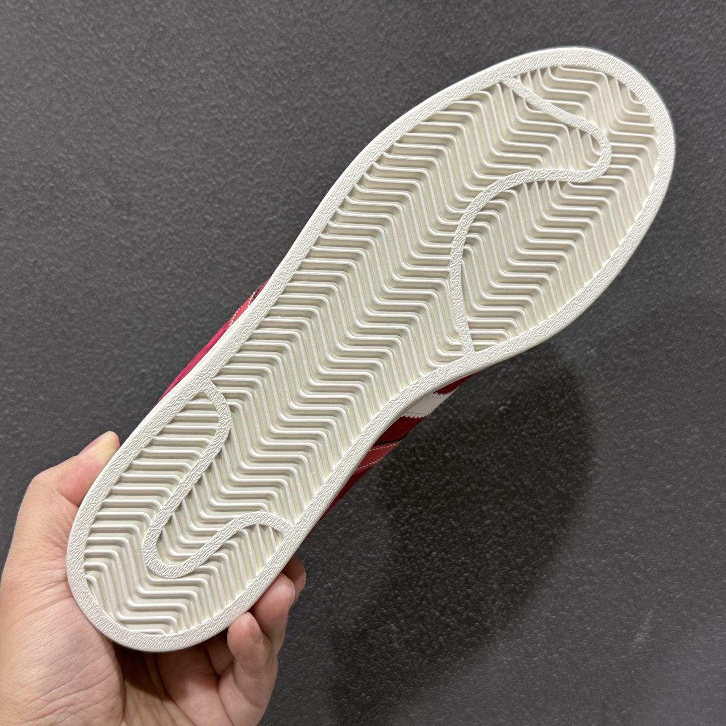 真标 带半码 阿迪达斯Adidas Originals SUPER贝壳头 马年 经典百搭休闲运动板鞋 JY8926-262-Top High Quatity Cheap Sneakers Fashion Clothing Clothes Bags handbags Shoes of all Brand wholesale With The best Quality And Beautiful Price from China Factory Chinese suppliers wholesaler seller 真标 带半码 阿迪达斯Adidas Originals SUPER贝壳头 马年 经典百搭休闲运动板鞋 JY8926-262