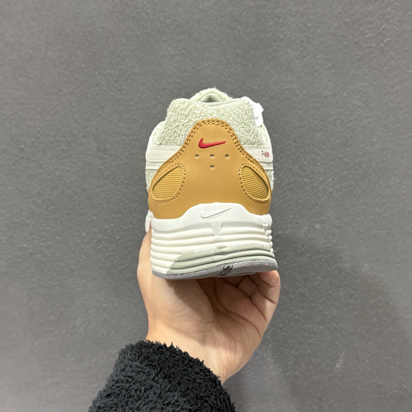 独家实拍马年限定款 NIKE P-6000 系列 复古休闲运动老爹鞋 IQ1120-311