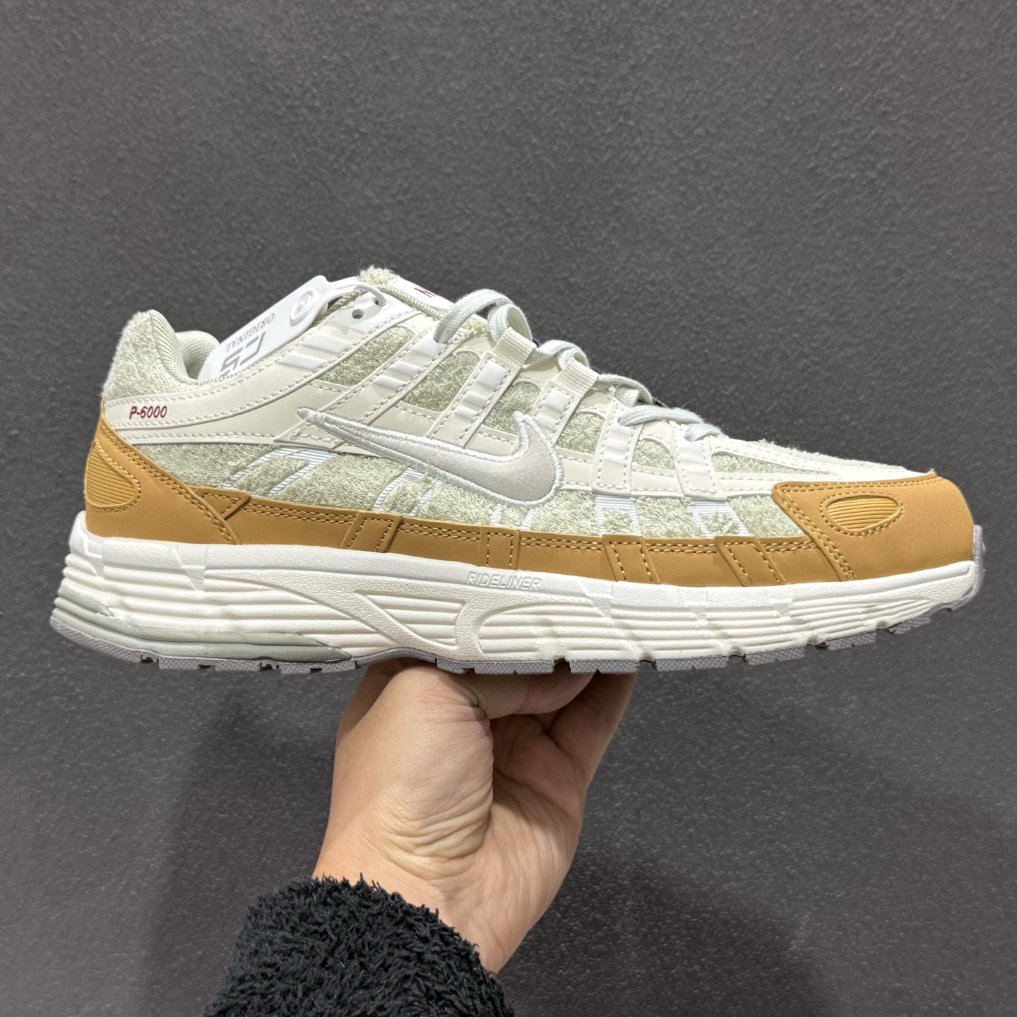 独家实拍马年限定款 NIKE P-6000 系列 复古休闲运动老爹鞋 IQ1120-311