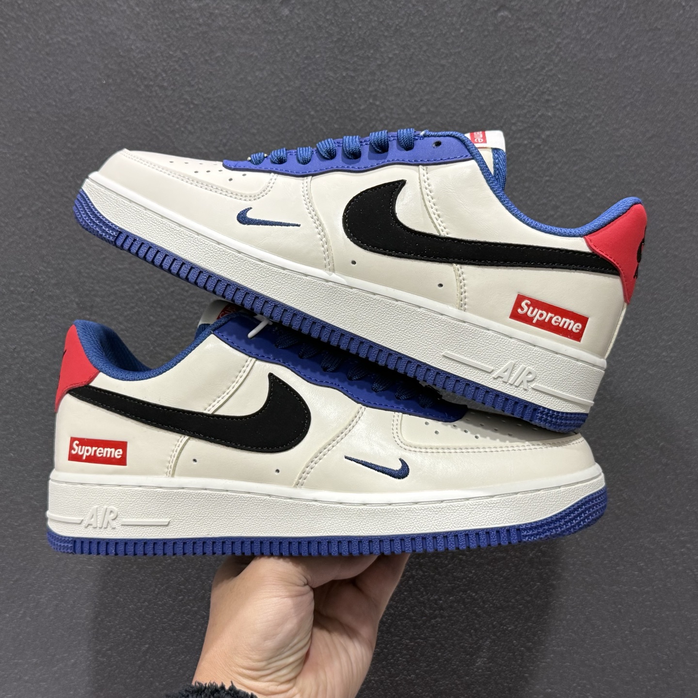 Nike Air Force 1'07 Low 联名 白蓝赤黑 空军一号低帮休闲板鞋 CZ2959-100-Top High Quatity Cheap Sneakers Fashion Clothing Clothes Bags handbags Shoes of all Brand wholesale With The best Quality And Beautiful Price from China Factory Chinese suppliers wholesaler seller Nike Air Force 1'07 Low 联名 白蓝赤黑 空军一号低帮休闲板鞋 CZ2959-100