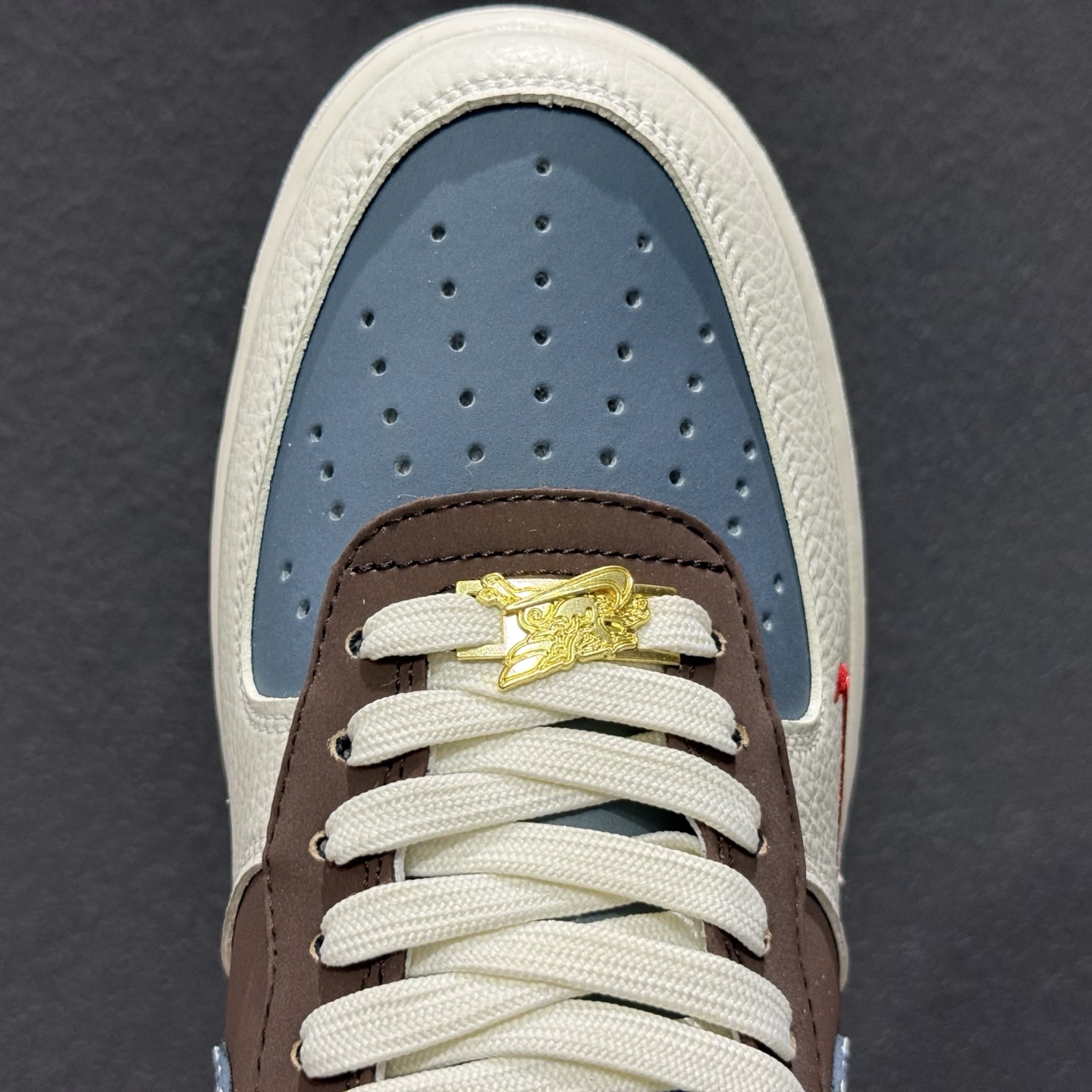 Nike Air Force 1'07 Low 马年限定 青褐织云金纹 空军一号低帮休闲板鞋 NH0601-536-Top High Quatity Cheap Sneakers Fashion Clothing Clothes Bags handbags Shoes of all Brand wholesale With The best Quality And Beautiful Price from China Factory Chinese suppliers wholesaler seller Nike Air Force 1'07 Low 马年限定 青褐织云金纹 空军一号低帮休闲板鞋 NH0601-536