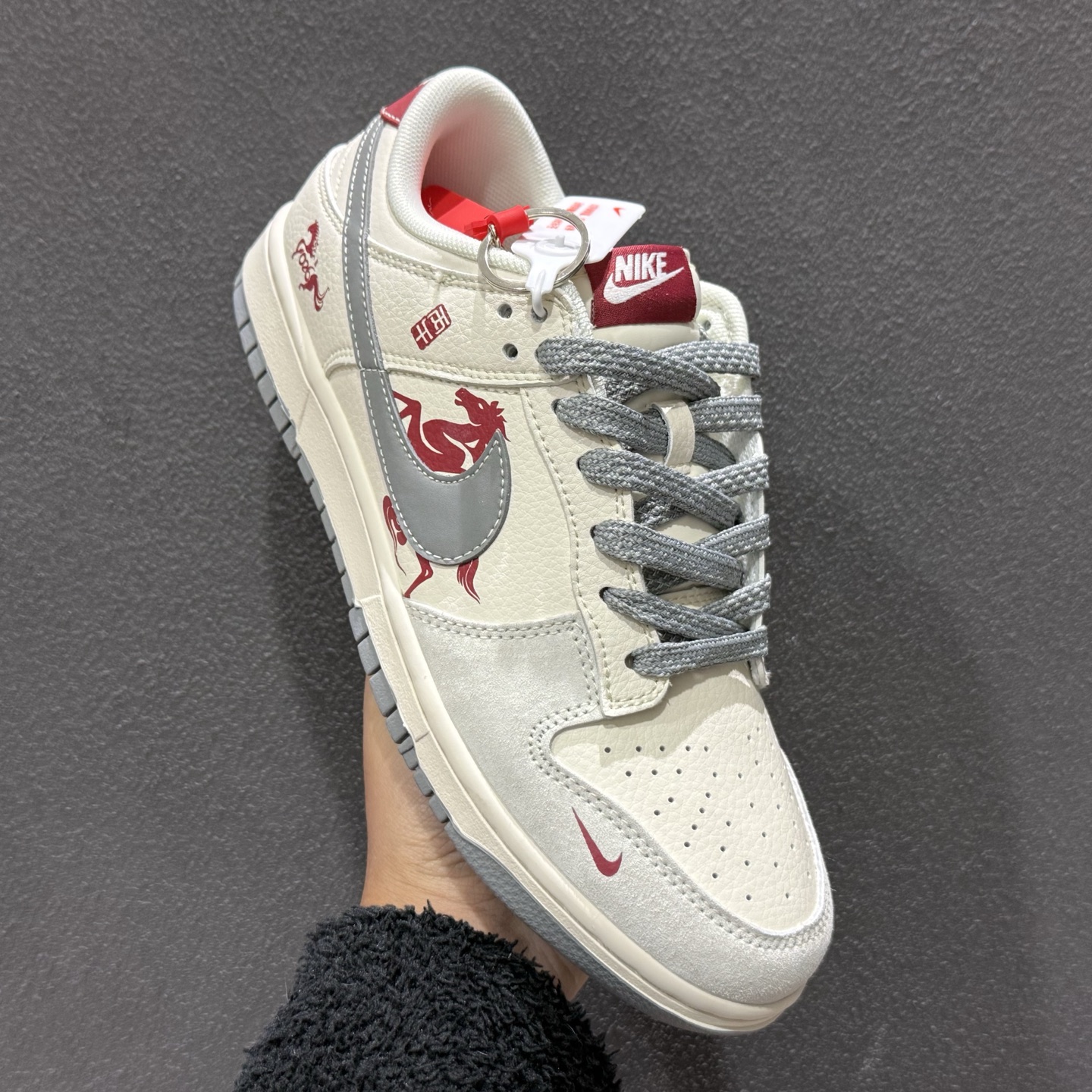 260 Nike SB Dunk Low 马年限定 大厂出品 极力推荐 LX1988 813