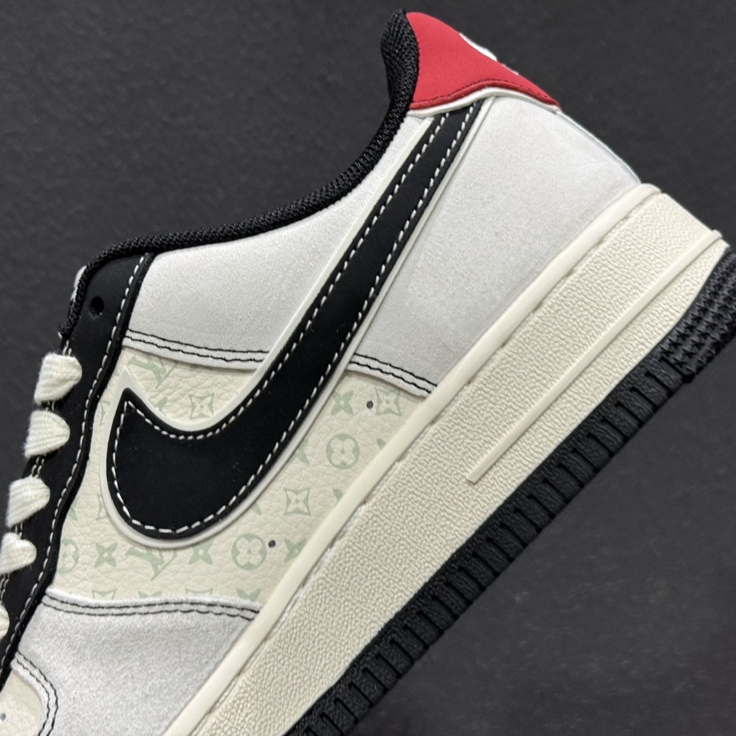 Nike Air Force 1 Low 马年限定 HT5088-635-Top High Quatity Cheap Sneakers Fashion Clothing Clothes Bags handbags Shoes of all Brand wholesale With The best Quality And Beautiful Price from China Factory Chinese suppliers wholesaler seller Nike Air Force 1 Low 马年限定 HT5088-635