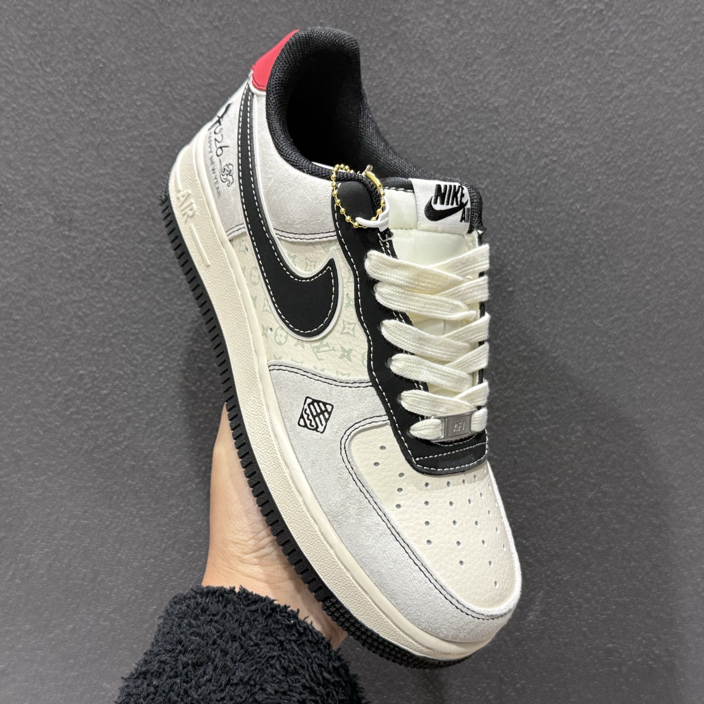 Nike Air Force 1 Low 马年限定 HT5088-635-Top High Quatity Cheap Sneakers Fashion Clothing Clothes Bags handbags Shoes of all Brand wholesale With The best Quality And Beautiful Price from China Factory Chinese suppliers wholesaler seller Nike Air Force 1 Low 马年限定 HT5088-635