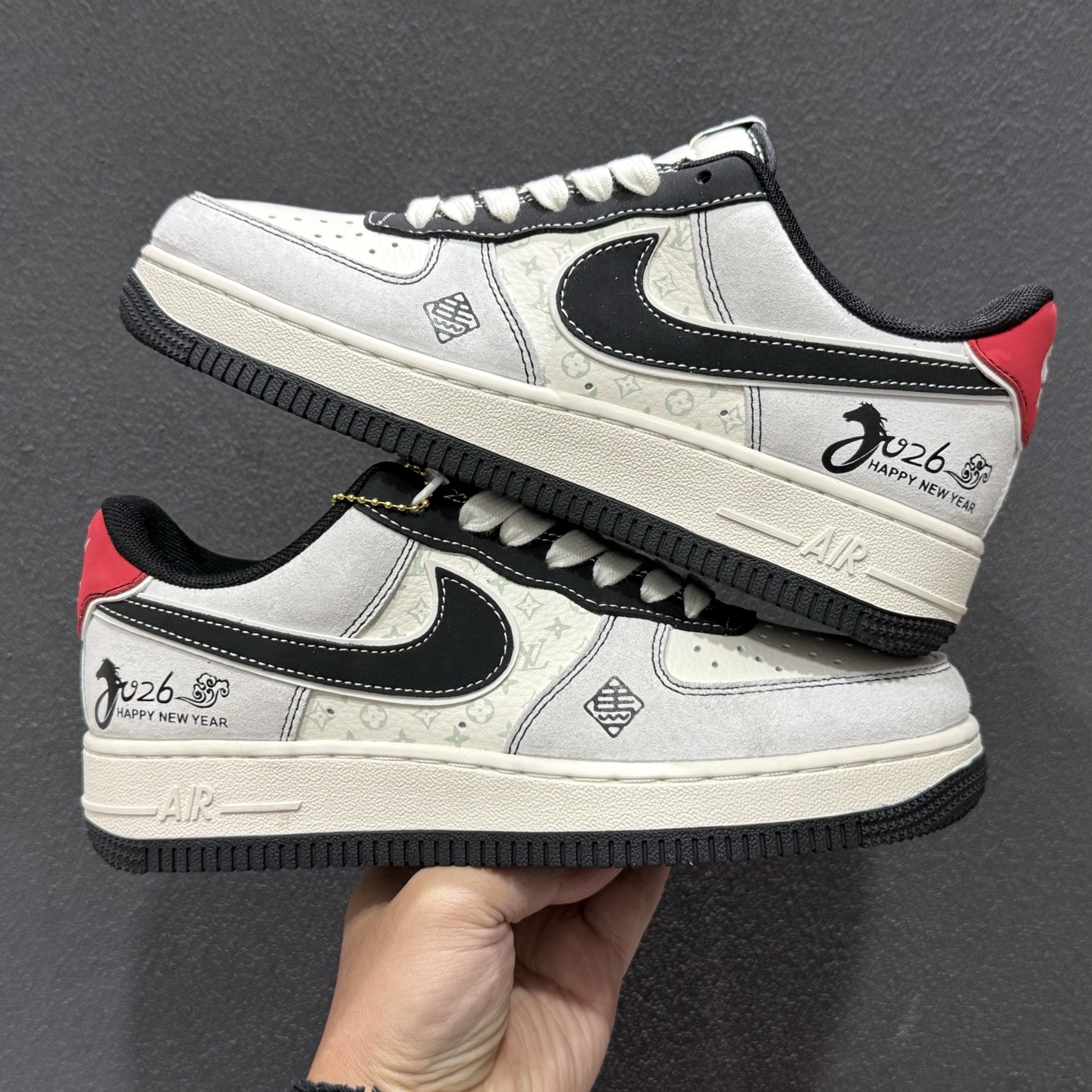 Nike Air Force 1 Low 马年限定 HT5088-635-Top High Quatity Cheap Sneakers Fashion Clothing Clothes Bags handbags Shoes of all Brand wholesale With The best Quality And Beautiful Price from China Factory Chinese suppliers wholesaler seller Nike Air Force 1 Low 马年限定 HT5088-635