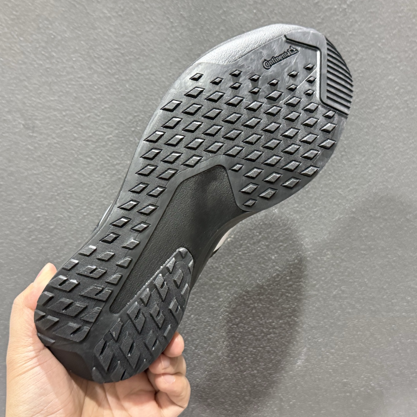 Ad ADIZERO EVO SL ATR 阿迪超轻透气缓震跑鞋 KK2683-111-Top High Quatity Cheap Sneakers Fashion Clothing Clothes Bags handbags Shoes of all Brand wholesale With The best Quality And Beautiful Price from China Factory Chinese suppliers wholesaler seller Ad ADIZERO EVO SL ATR 阿迪超轻透气缓震跑鞋 KK2683-111