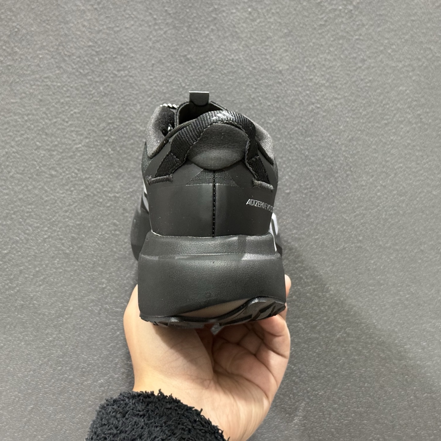 Ad ADIZERO EVO SL ATR 阿迪超轻透气缓震跑鞋 KK2683-111-Top High Quatity Cheap Sneakers Fashion Clothing Clothes Bags handbags Shoes of all Brand wholesale With The best Quality And Beautiful Price from China Factory Chinese suppliers wholesaler seller Ad ADIZERO EVO SL ATR 阿迪超轻透气缓震跑鞋 KK2683-111