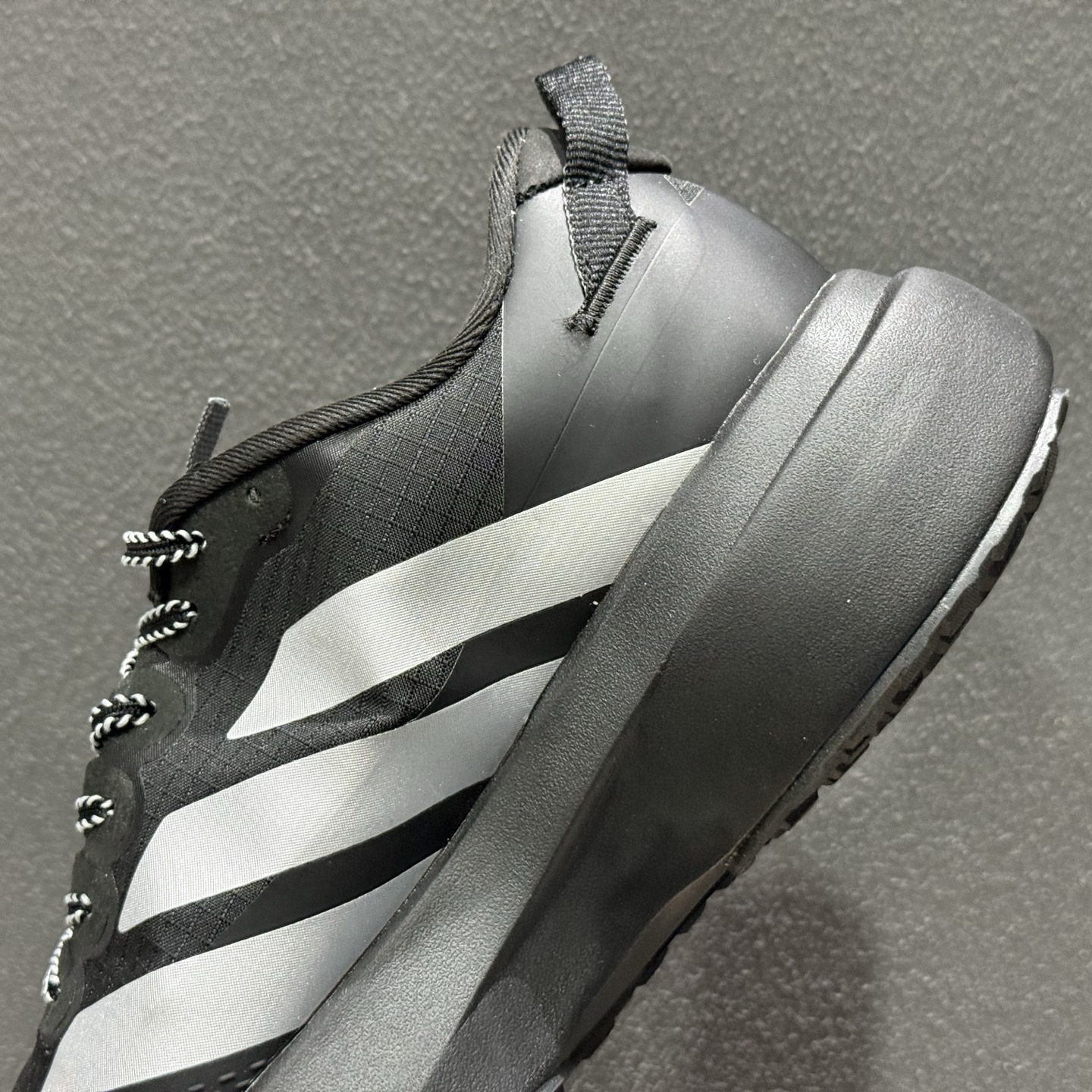 Ad ADIZERO EVO SL ATR 阿迪超轻透气缓震跑鞋 KK2683-111-Top High Quatity Cheap Sneakers Fashion Clothing Clothes Bags handbags Shoes of all Brand wholesale With The best Quality And Beautiful Price from China Factory Chinese suppliers wholesaler seller Ad ADIZERO EVO SL ATR 阿迪超轻透气缓震跑鞋 KK2683-111