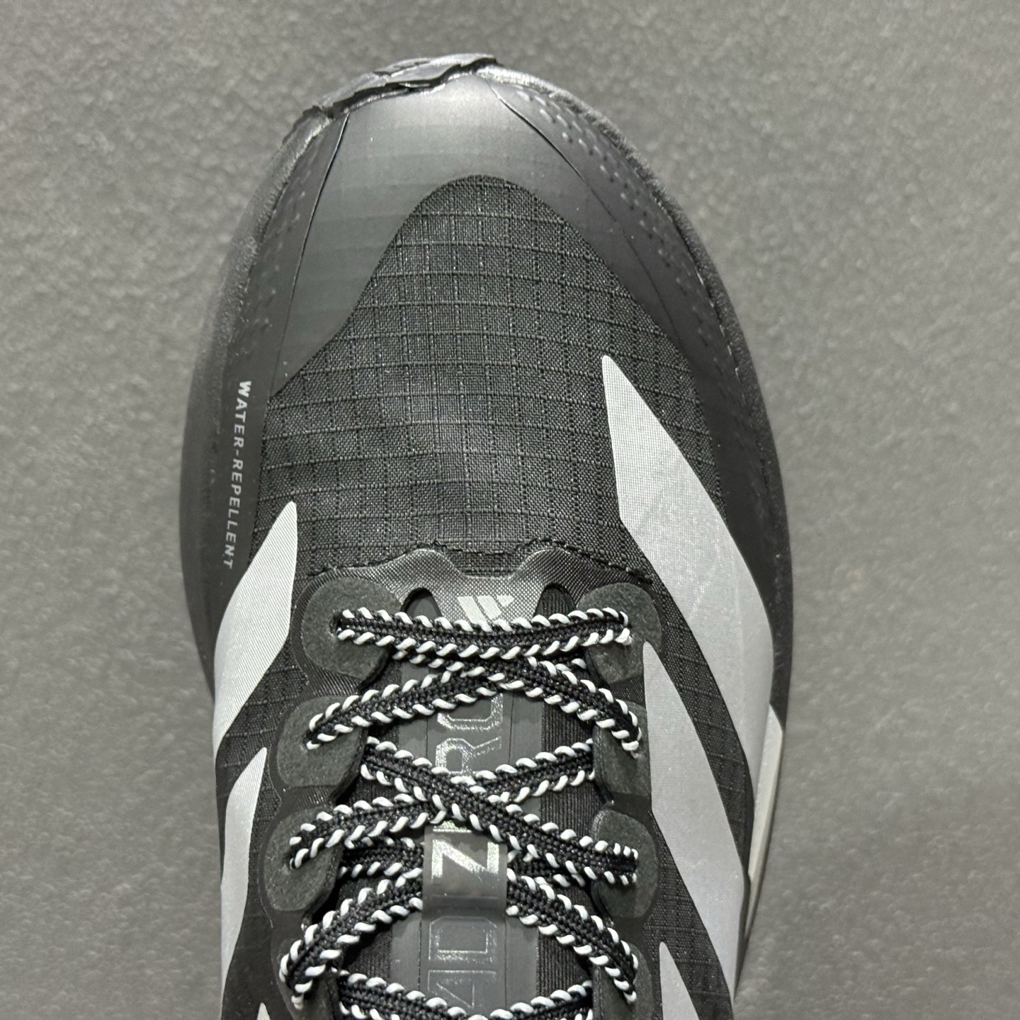 Ad ADIZERO EVO SL ATR 阿迪超轻透气缓震跑鞋 KK2683-111-Top High Quatity Cheap Sneakers Fashion Clothing Clothes Bags handbags Shoes of all Brand wholesale With The best Quality And Beautiful Price from China Factory Chinese suppliers wholesaler seller Ad ADIZERO EVO SL ATR 阿迪超轻透气缓震跑鞋 KK2683-111