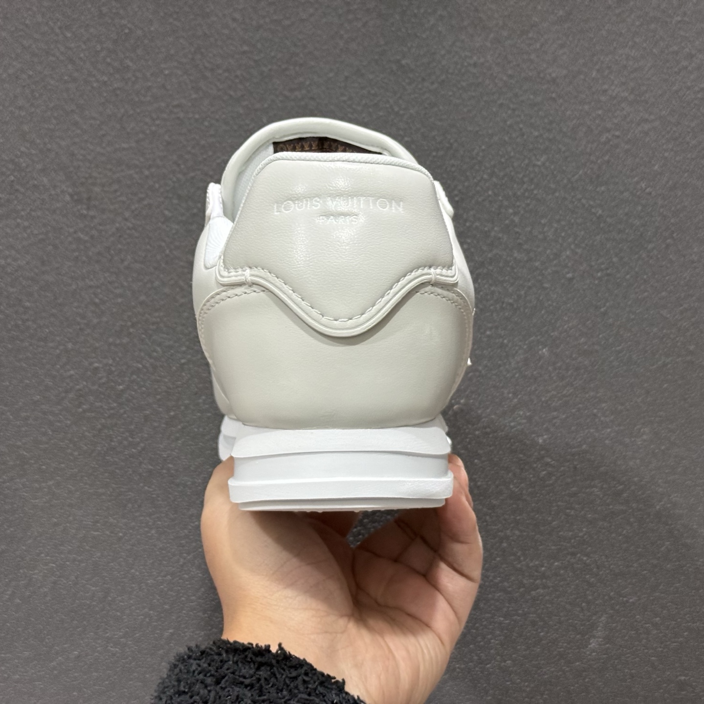 450 LOUIS VUITTONxNigo联名款FW25 Butersoft 此款拥有舒适的鞋面-Chinese UA Cheap High Quatity Brand Clothes Bags handbags Sneakers wholesale wholesaler seller from China Factory suppliers Fashion Clothing Shoes best Quality Beautiful Price 450 LOUIS VUITTONxNigo联名款FW25 Butersoft 此款拥有舒适的鞋面
