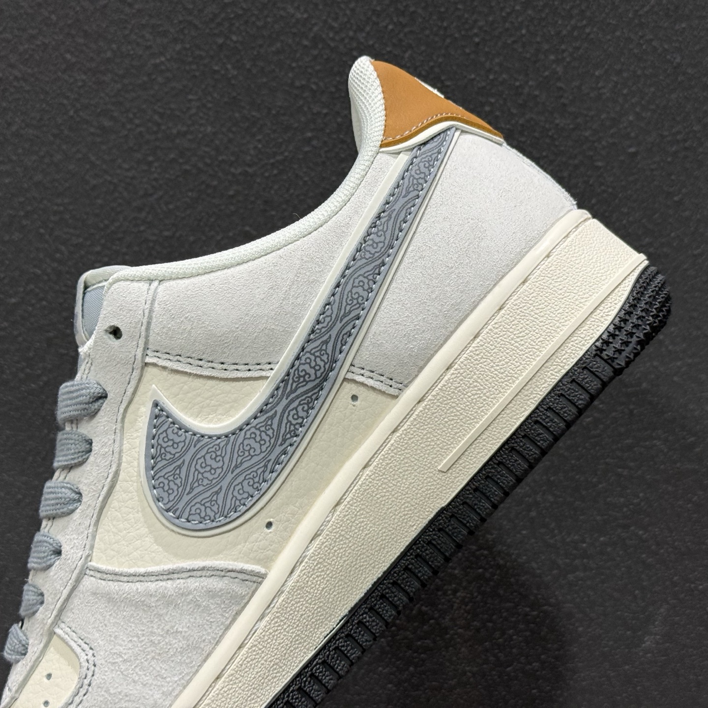 260 Nike Air Force 1 Low 马年限定 HT5088-633-Chinese UA Cheap High Quatity Brand Clothes Bags handbags Sneakers wholesale wholesaler seller from China Factory suppliers Fashion Clothing Shoes best Quality Beautiful Price 260 Nike Air Force 1 Low 马年限定 HT5088-633