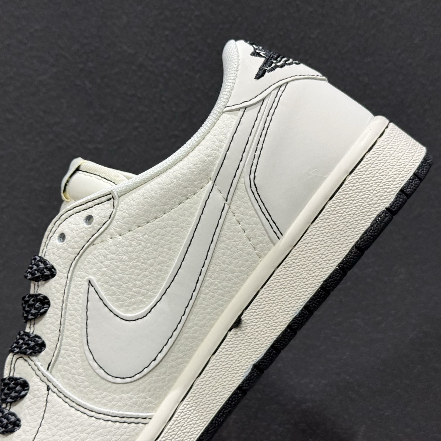 Air Jordan 1 Low AJ1 乔1斯图西联名 高端定制 低帮复古篮球鞋 HH7518-092-Top High Quatity Cheap Sneakers Fashion Clothing Clothes Bags handbags Shoes of all Brand wholesale With The best Quality And Beautiful Price from China Factory Chinese suppliers wholesaler seller Air Jordan 1 Low AJ1 乔1斯图西联名 高端定制 低帮复古篮球鞋 HH7518-092