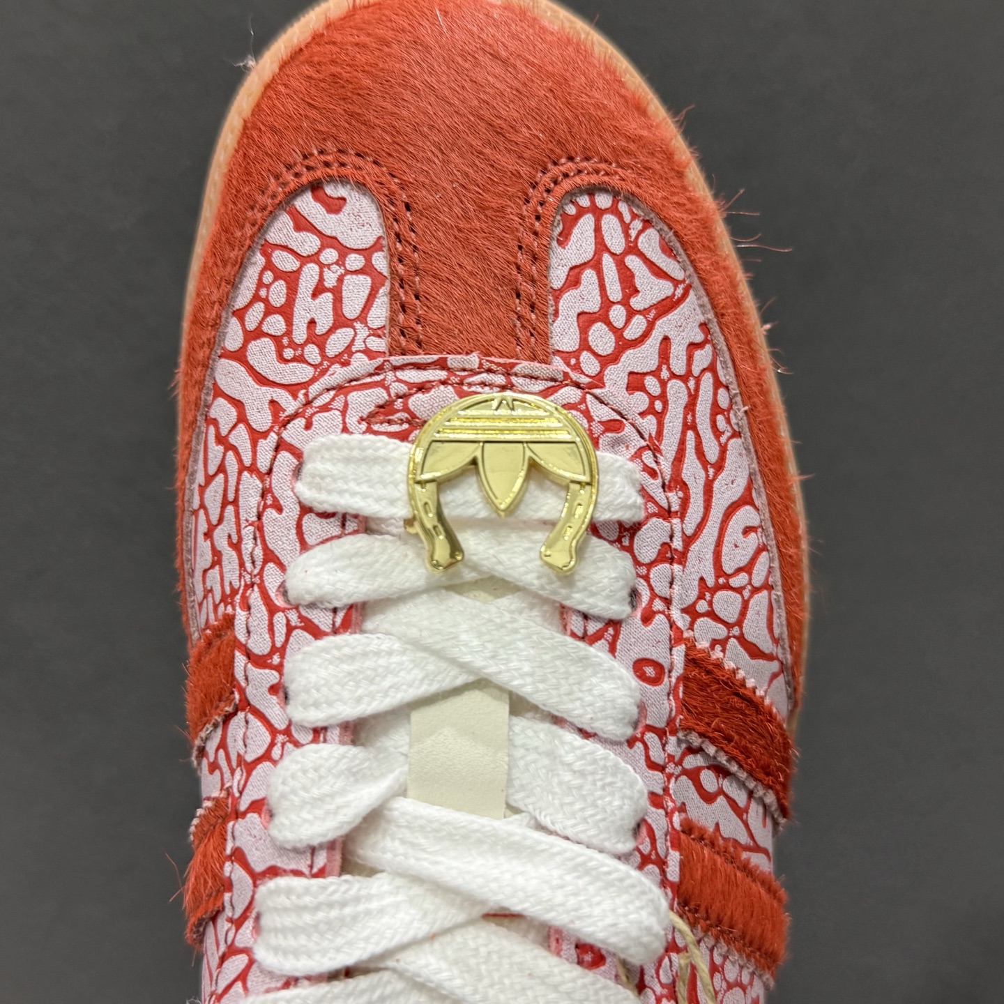 180 Adidas Originals Samba 阿迪达斯三叶草 桑巴舞系列绅士德训足球风百搭低帮休闲运动板鞋 JR8743-Chinese UA Cheap High Quatity Brand Clothes Bags handbags Sneakers wholesale wholesaler seller from China Factory suppliers Fashion Clothing Shoes best Quality Beautiful Price 180 Adidas Originals Samba 阿迪达斯三叶草 桑巴舞系列绅士德训足球风百搭低帮休闲运动板鞋 JR8743
