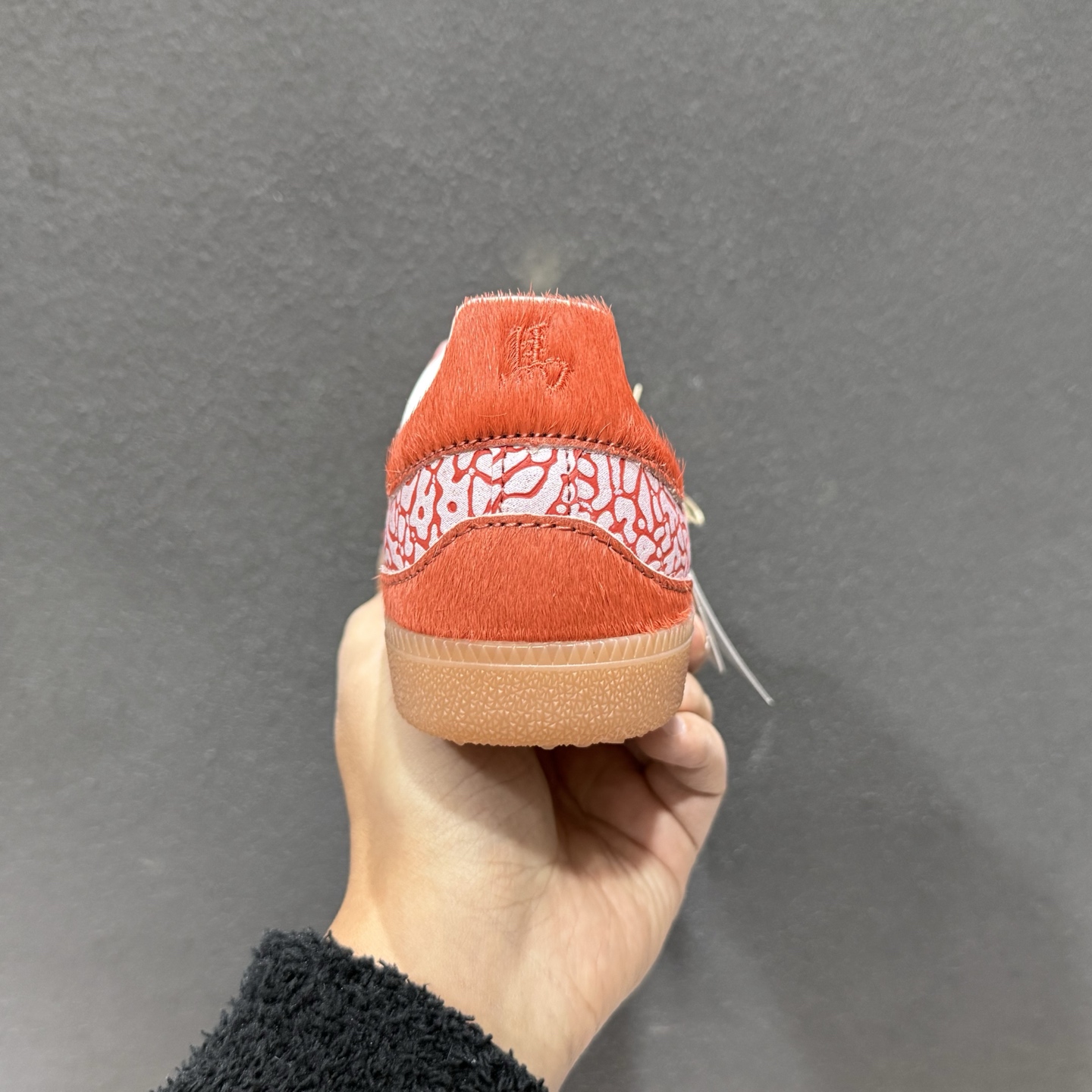 180 Adidas Originals Samba 阿迪达斯三叶草 桑巴舞系列绅士德训足球风百搭低帮休闲运动板鞋 JR8743-Chinese UA Cheap High Quatity Brand Clothes Bags handbags Sneakers wholesale wholesaler seller from China Factory suppliers Fashion Clothing Shoes best Quality Beautiful Price 180 Adidas Originals Samba 阿迪达斯三叶草 桑巴舞系列绅士德训足球风百搭低帮休闲运动板鞋 JR8743